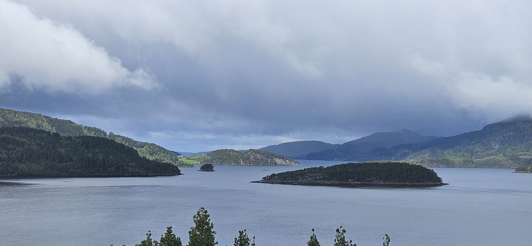 Wolken, Regen, Sonne...