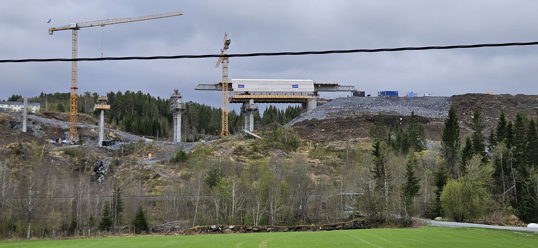 Hier entsteht wohl die neue E6 - riesige Grossbaustellen
