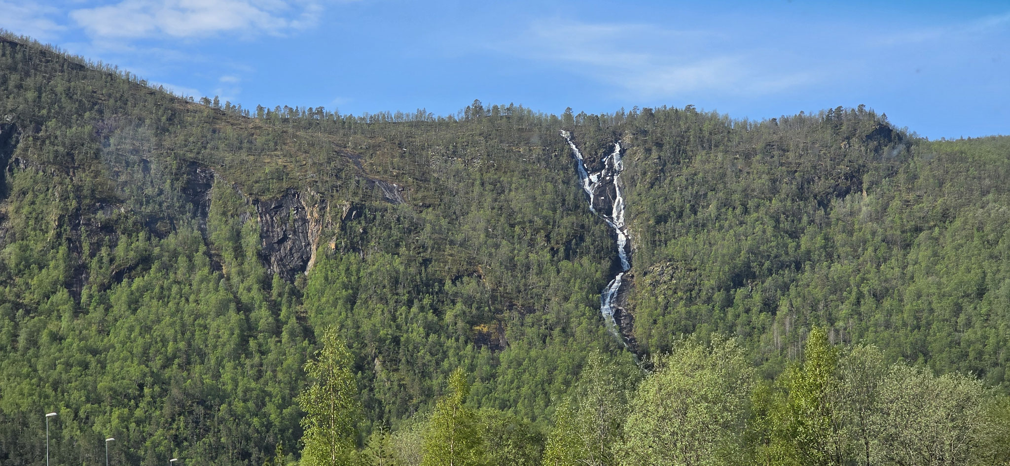 ...und langsam wachsen auch die Fossen - Wasserfälle
