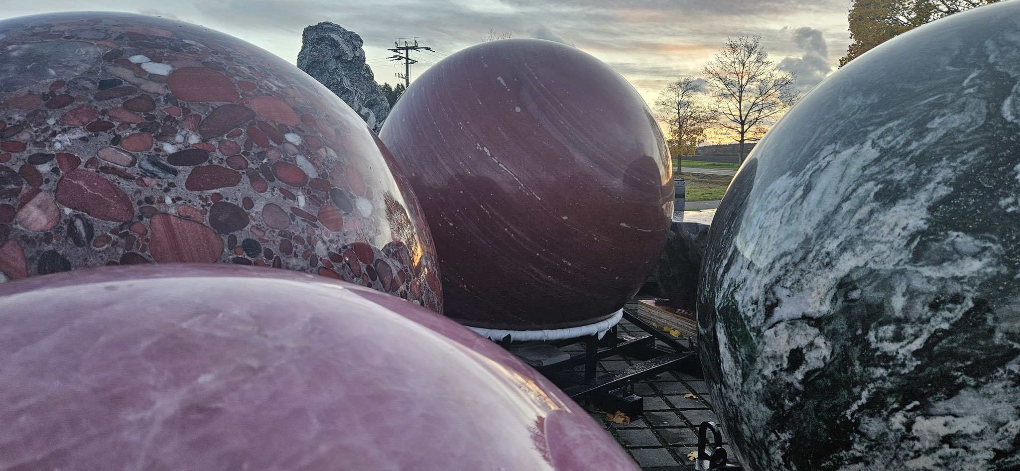 Schöne Kugeln beim Kristallmuseum
