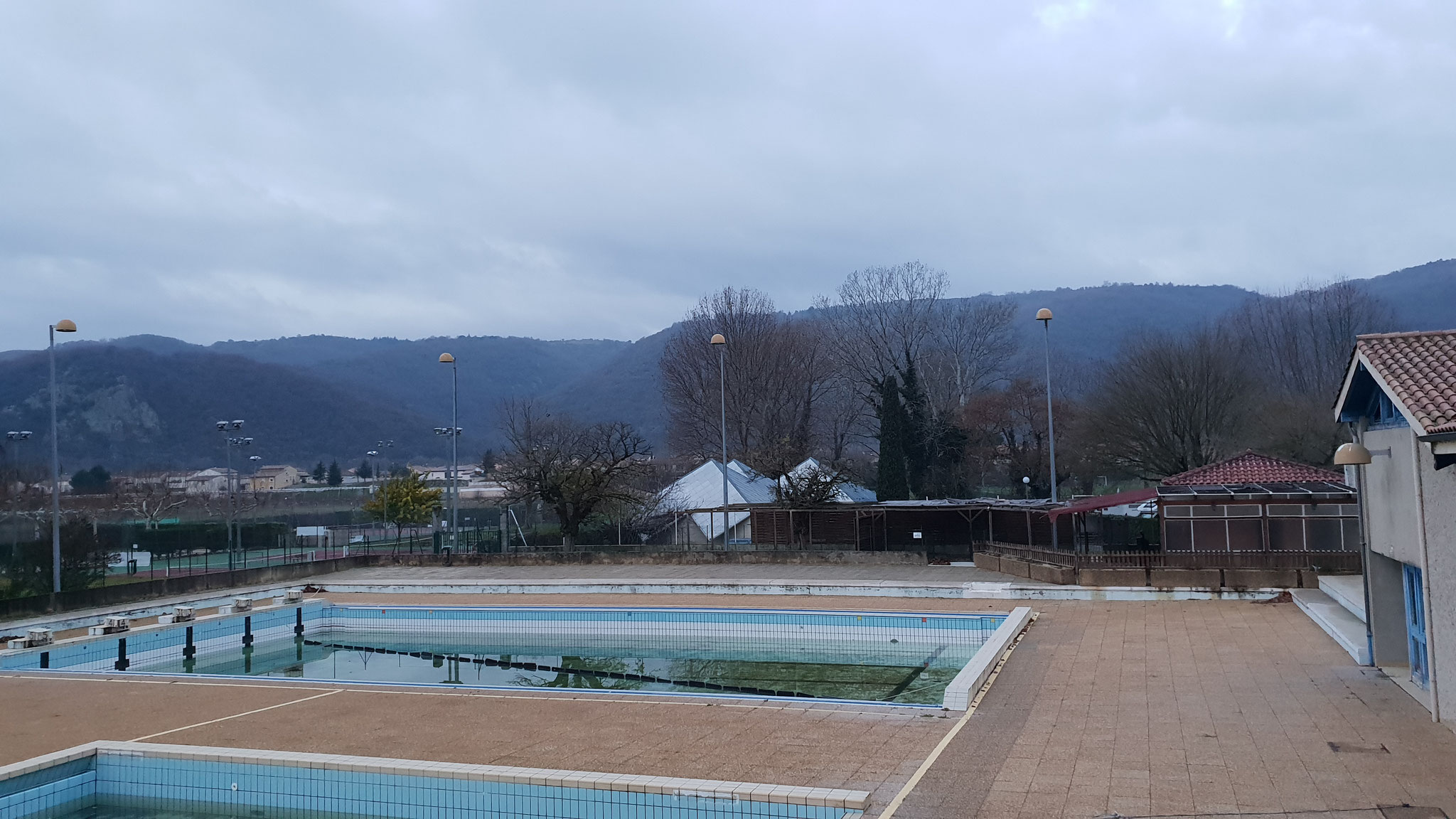 Freibad in La Roche de Glun