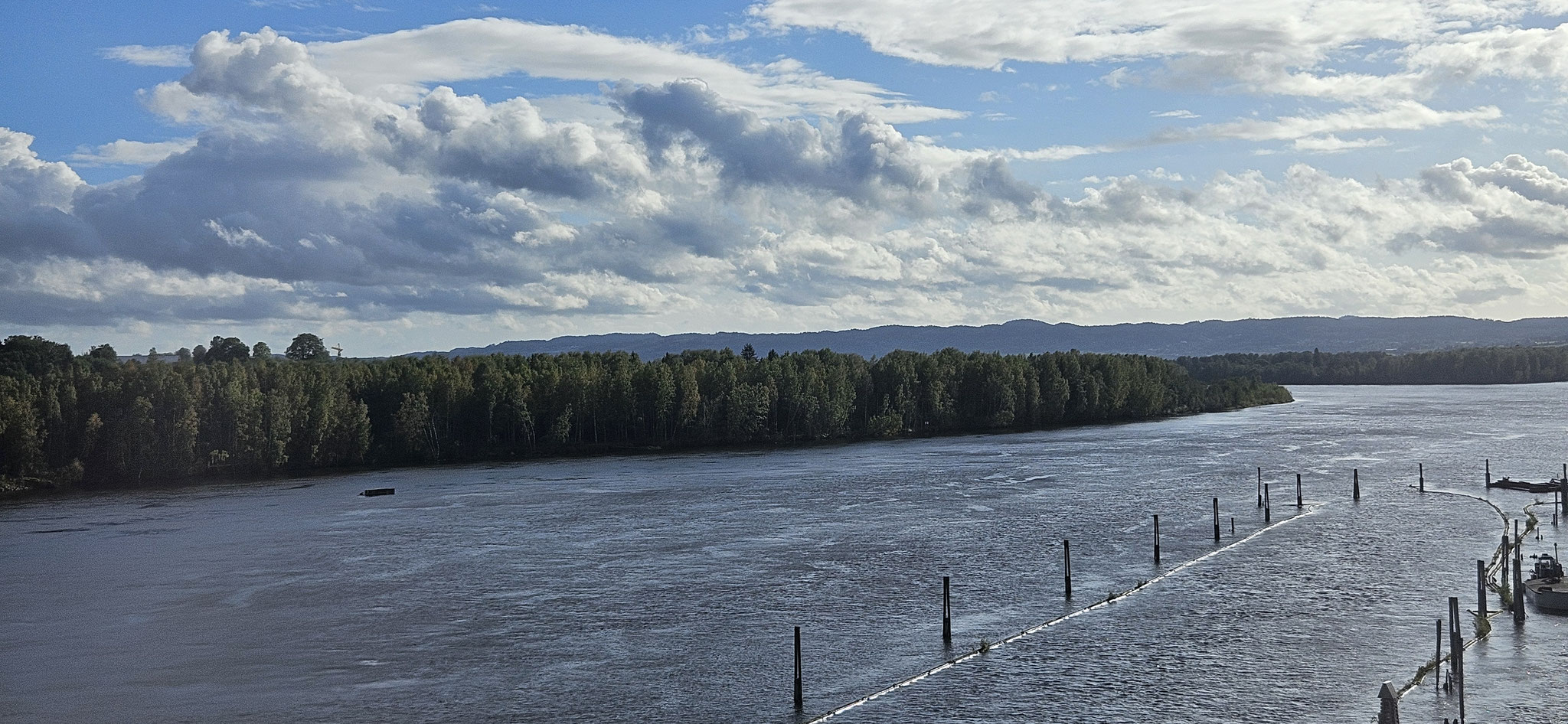 Über die 22 und dann 114 und 115...