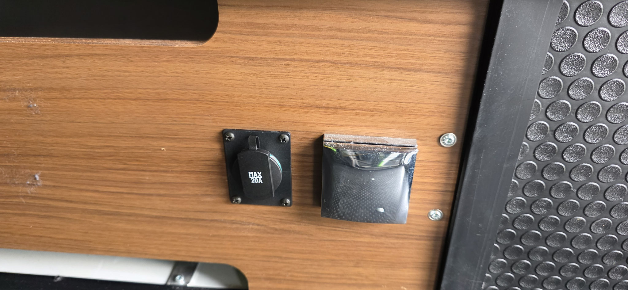 Steckdose für Gefrierbox...