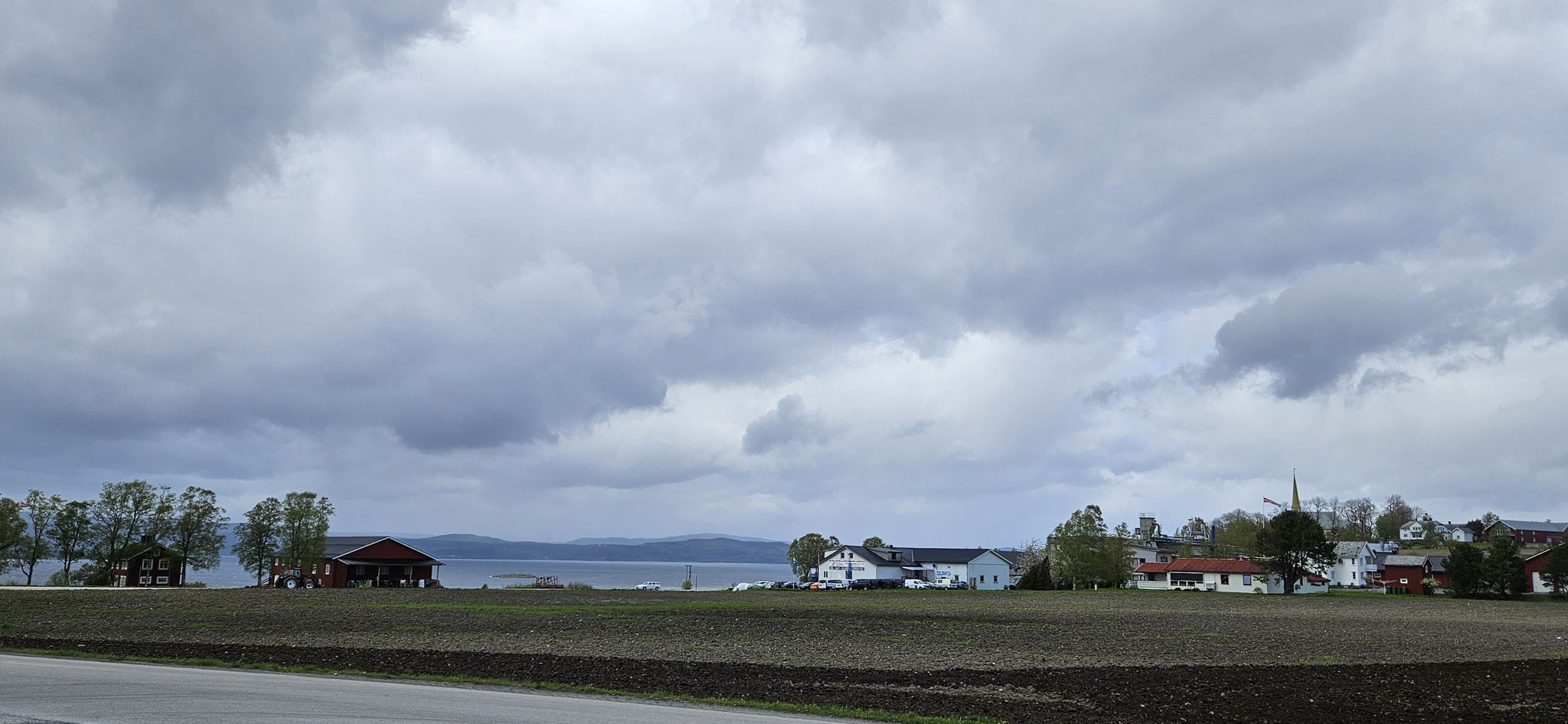 ...denn es gibt nur schönes Wetter oder sehr schönes Wetter...