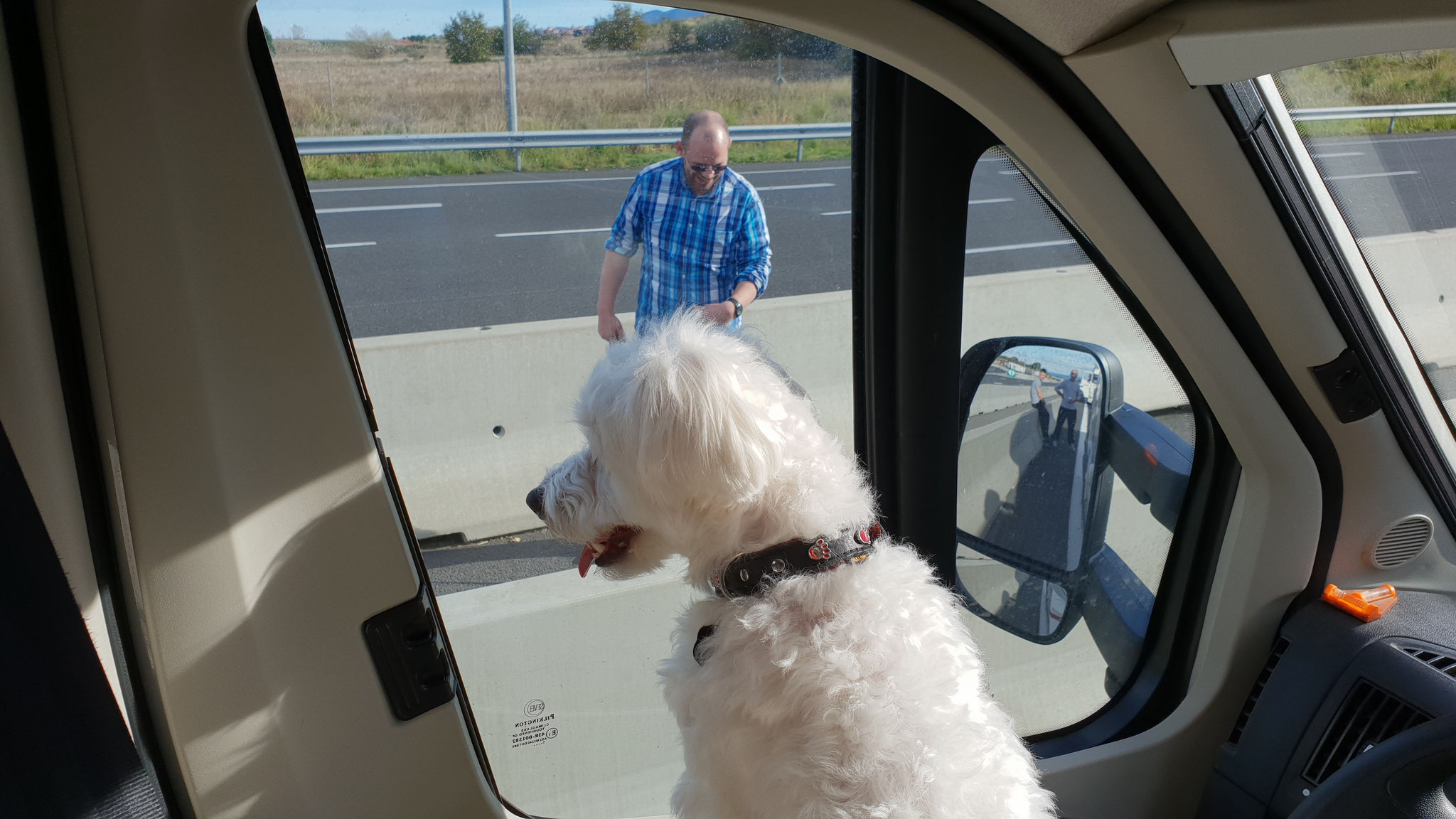 ...was macht Papa mit Olly auf der Autobahn?