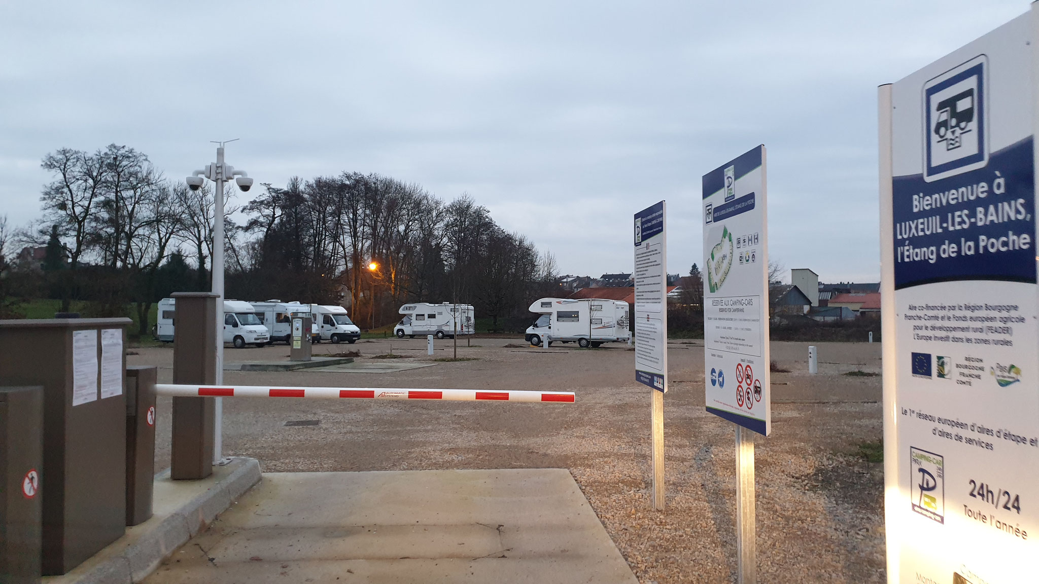Einmal mehr Aire Camping Car Park...