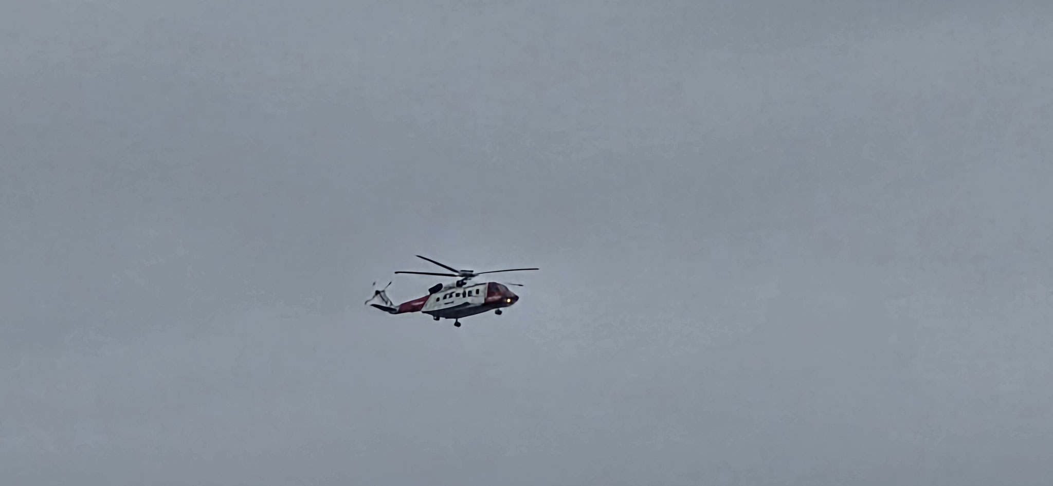 Helikopter landen immer wieder
