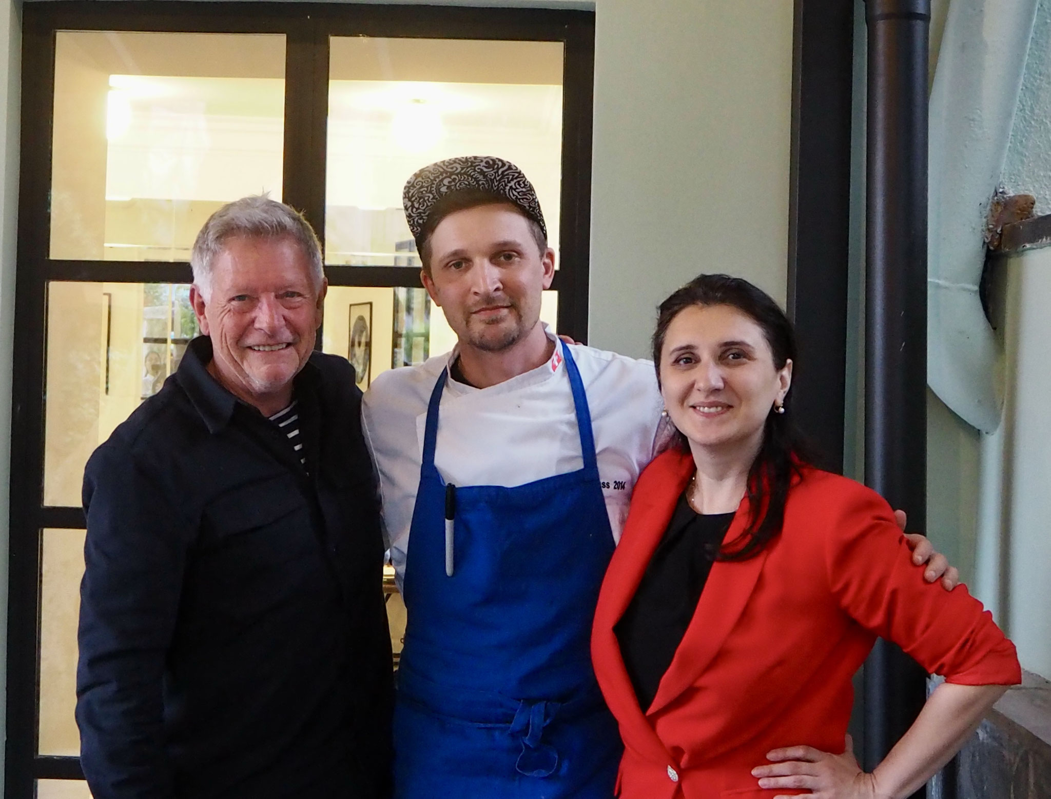 Met Chef Giorgi Ninva van resto OTSY in Tbilisi met Food & Wine expert Keti Kvichidze.