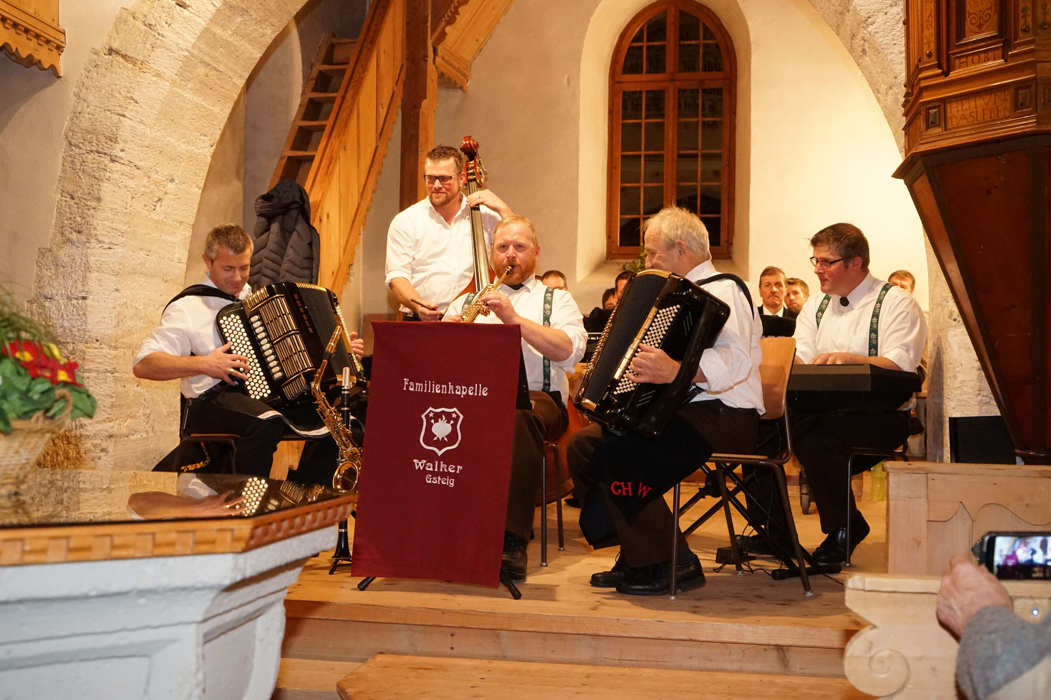 Konzert So tönts im Gsteig in der Kirche Gsteig 2020