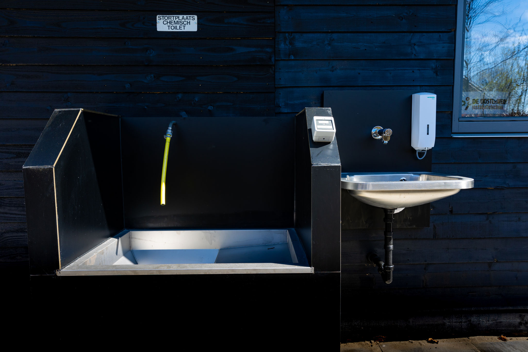 uitstortplaats chemisch toilet