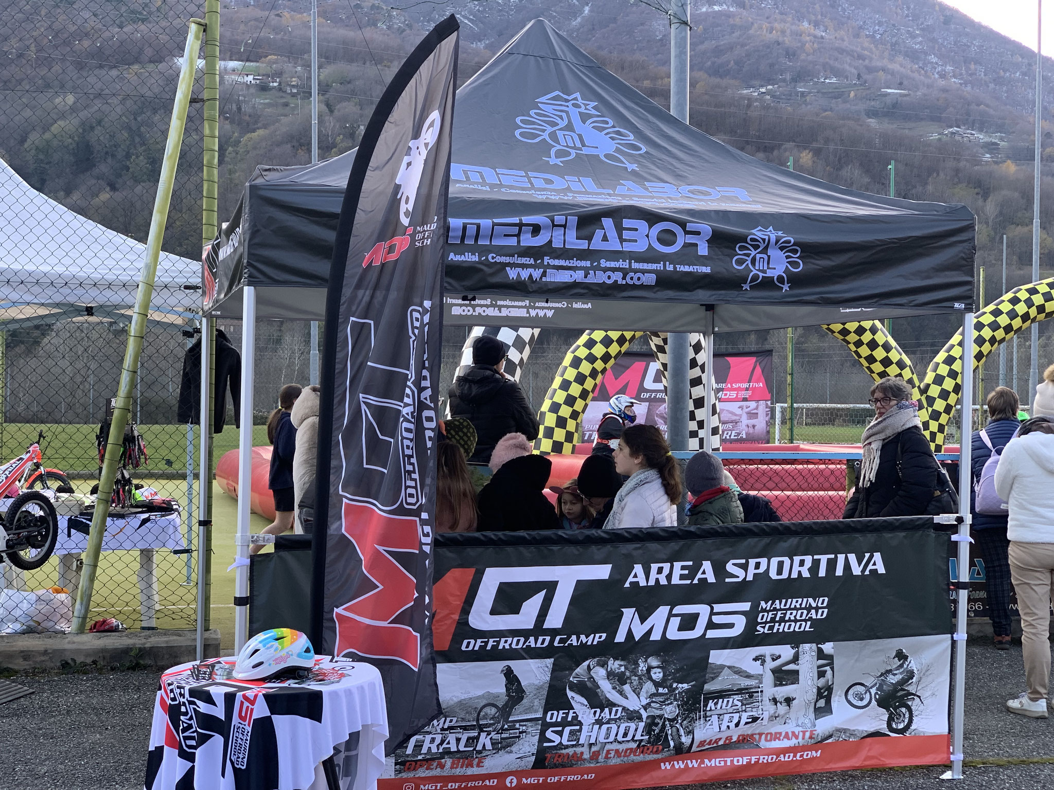 QL GAZEBO PERSONALIZZATO A PREZZI SUPER COMPETITIVI