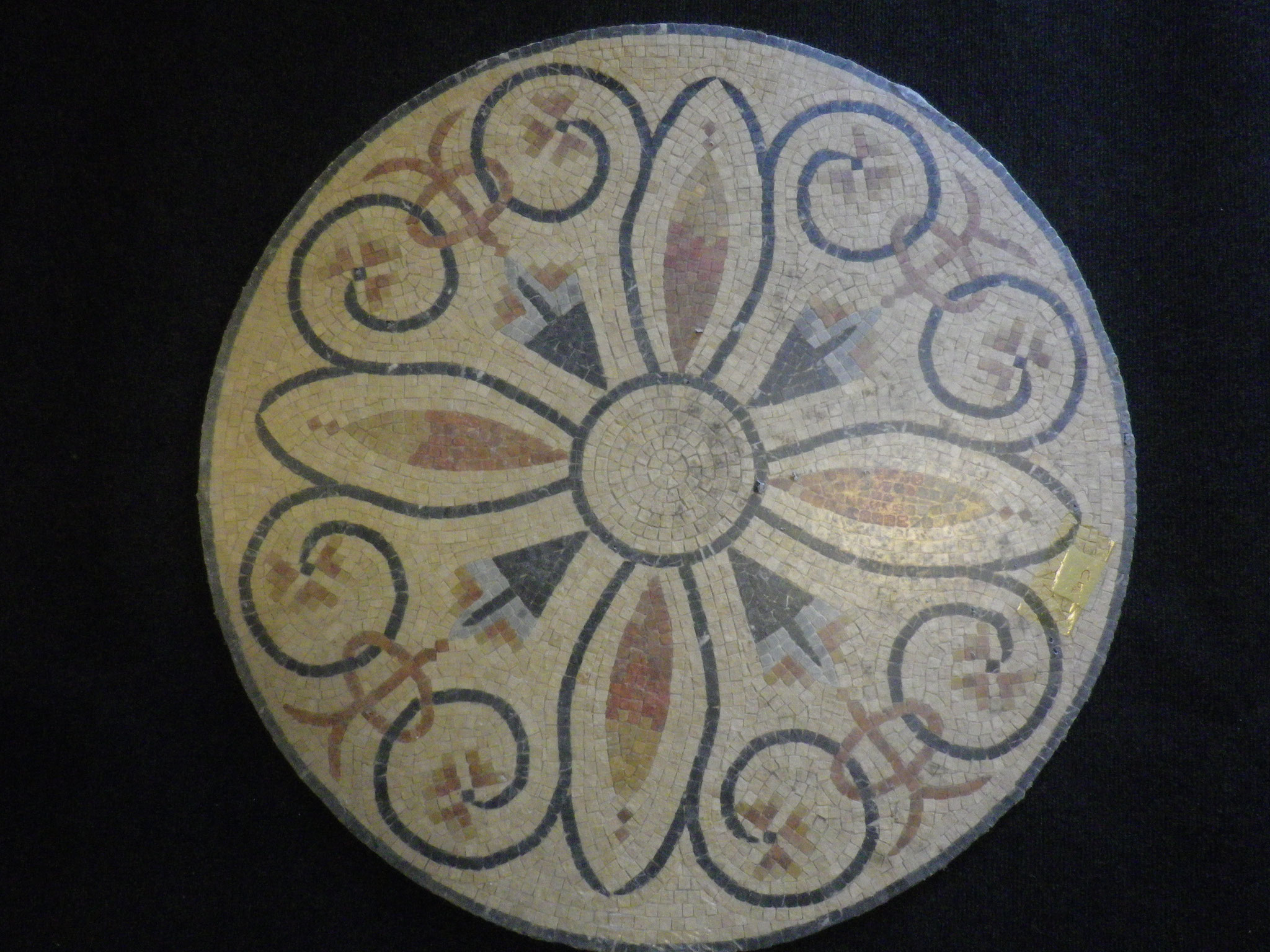 mosaïque dessus de table ou rosace pour sol en marbre diamètre 80 cm de la mosaique