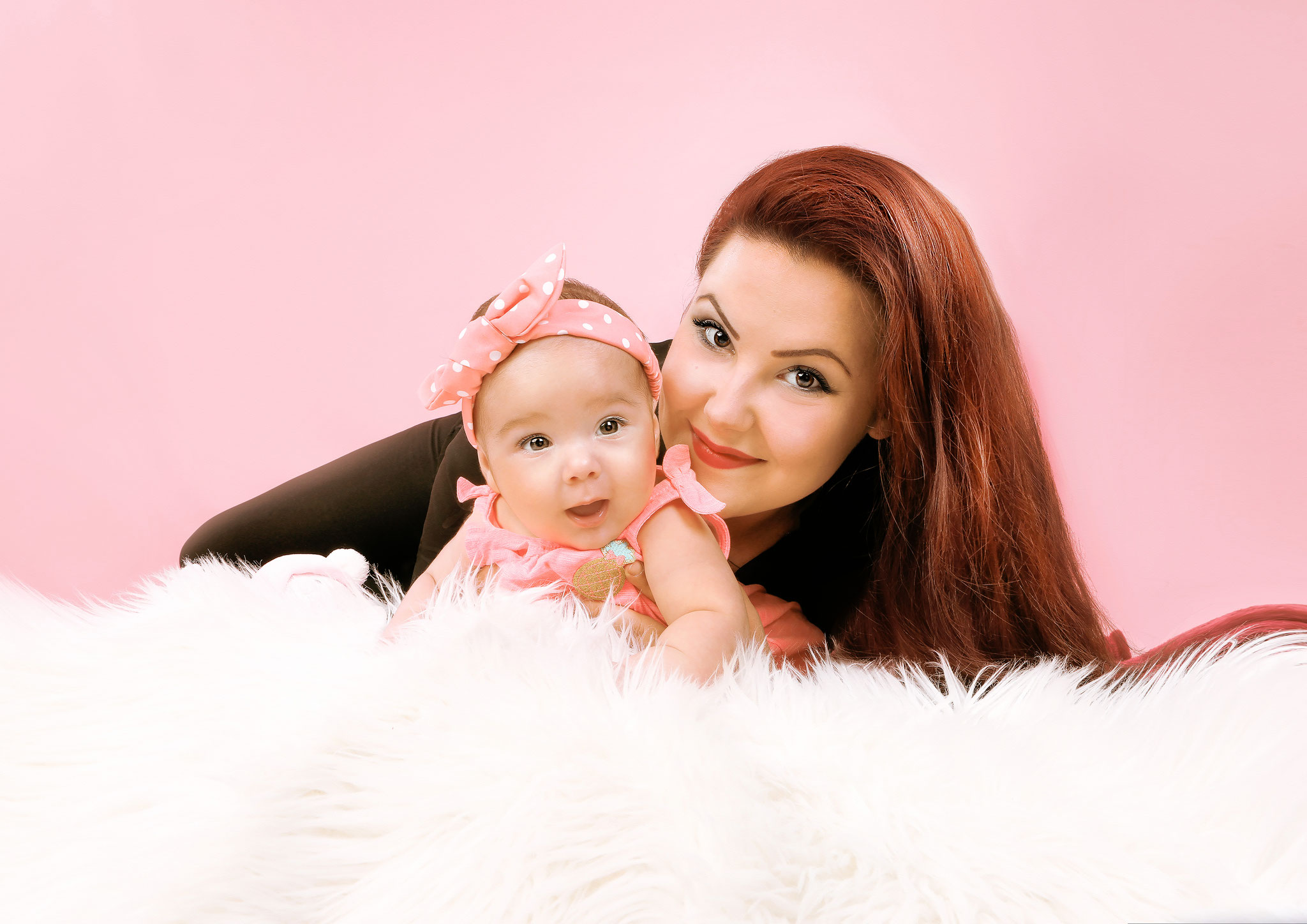 familienfotos-augsburg-fotostudio-diamond-deluxe.jpg