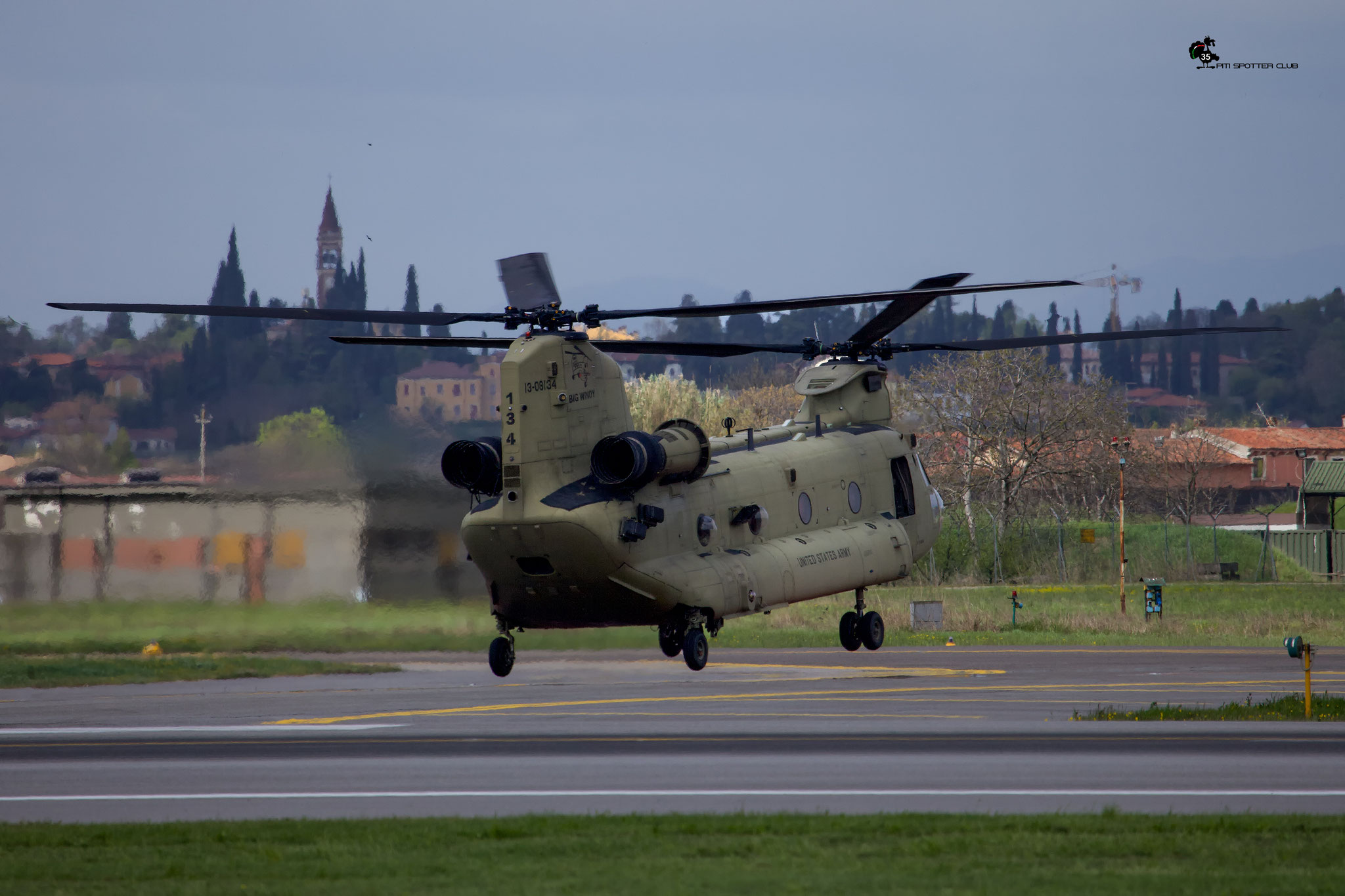 13-08134 Co B CH-47F M8134 1-214th AVN United States Army
