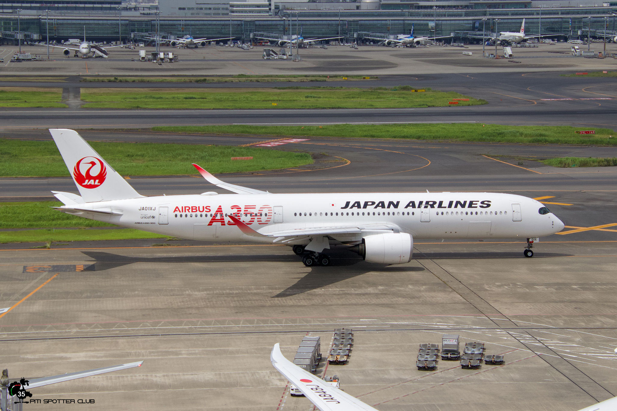 JA01XJ Airbus A350-941 321 Trent XWB-84 Japan Airlines 2019 © Archivio Piti Spotter Club Verona