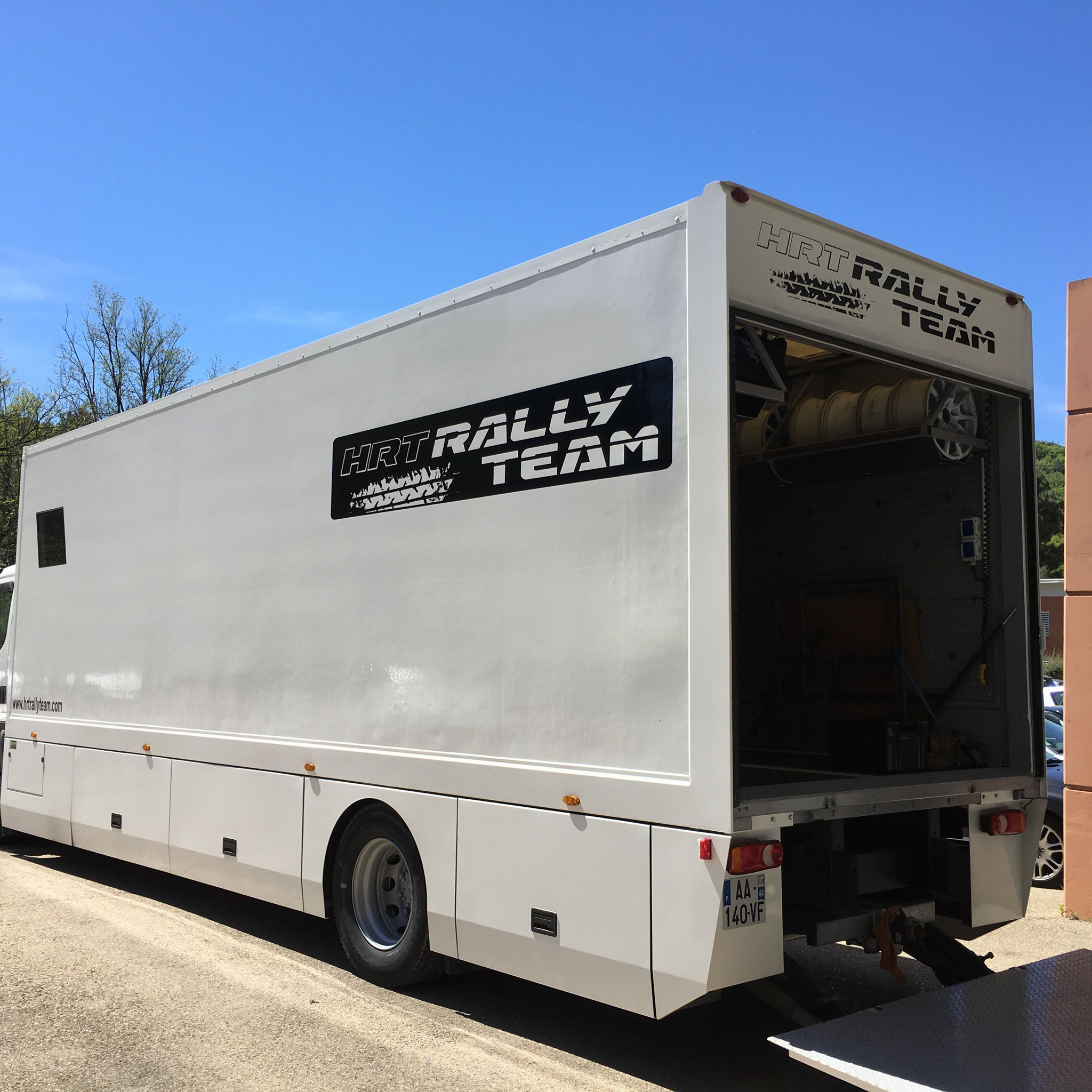 camion du team CMR SPORT GARAGE sur ALES