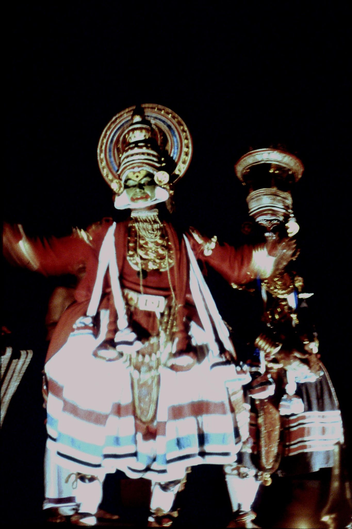 106/25: 24/2/1990 Erkunaculum - See India Foundation - Kathakali Dance