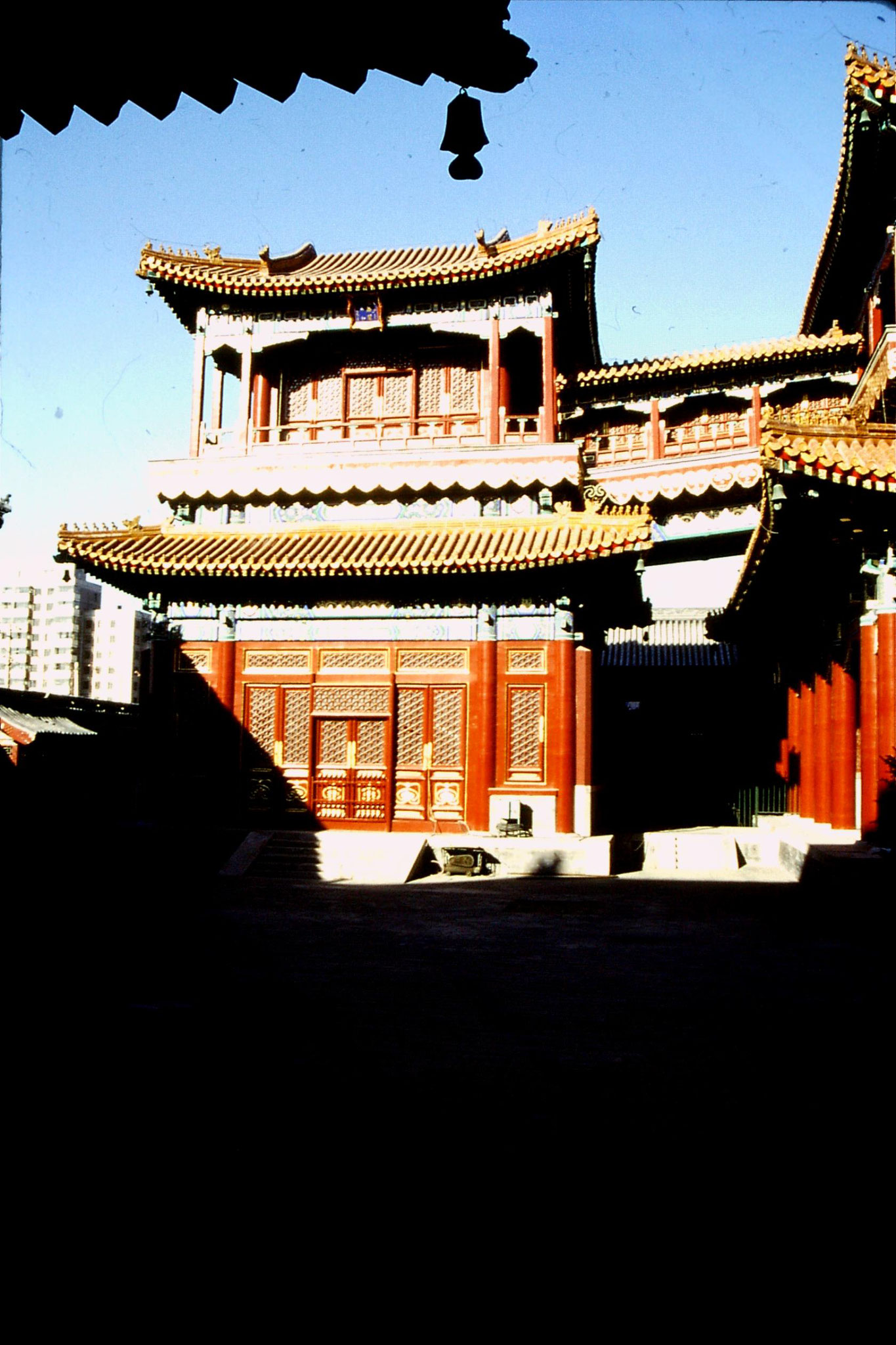 4/12/1988: 9: Beijing Yong He temple 