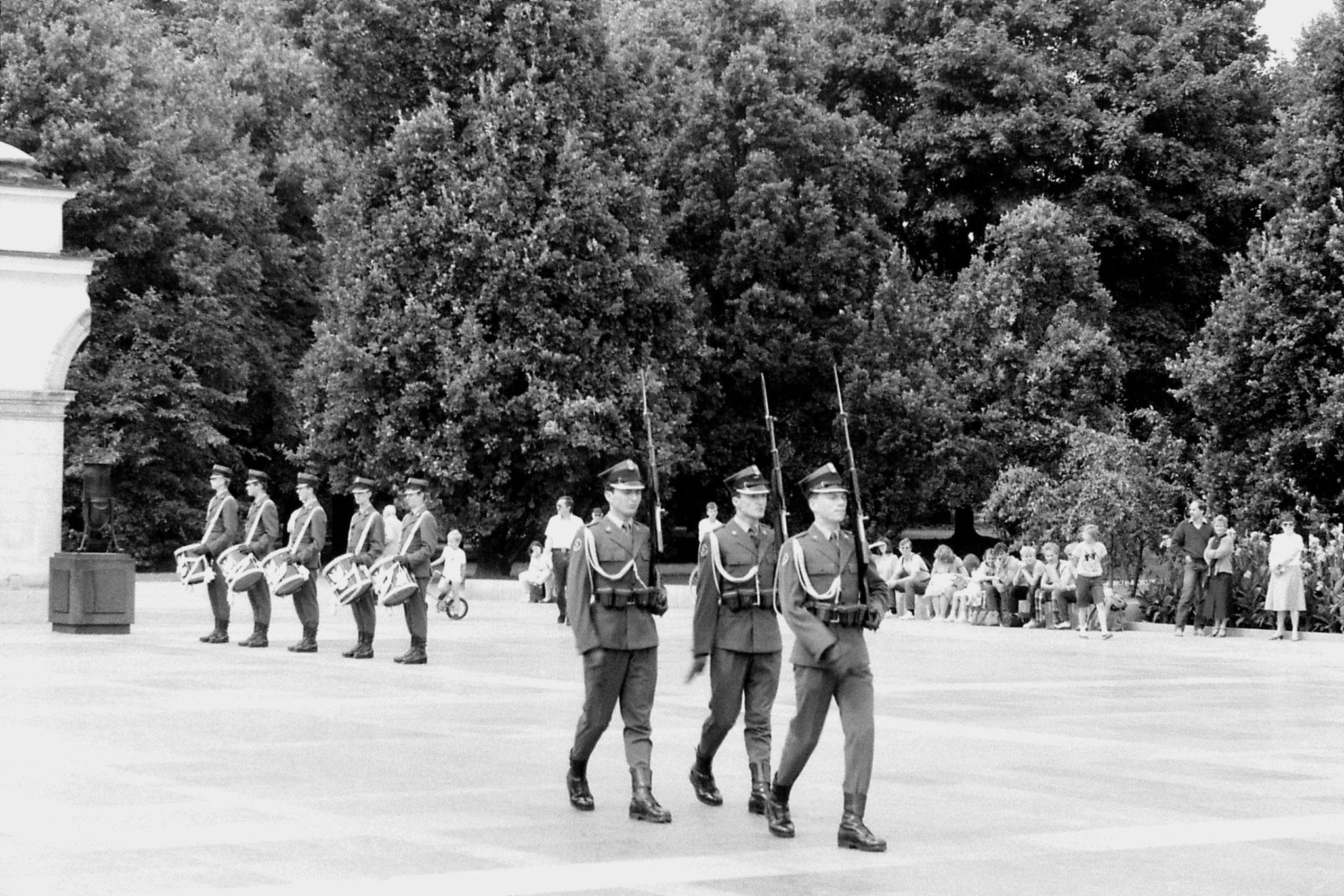 22/8/1988: 16: Tomb of the Unknown Soldier