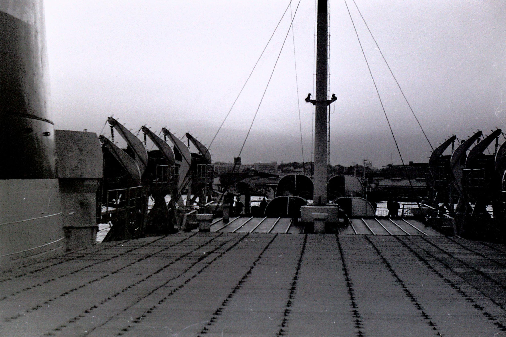 6/2/1989: 28: on ship at Yokohama habour