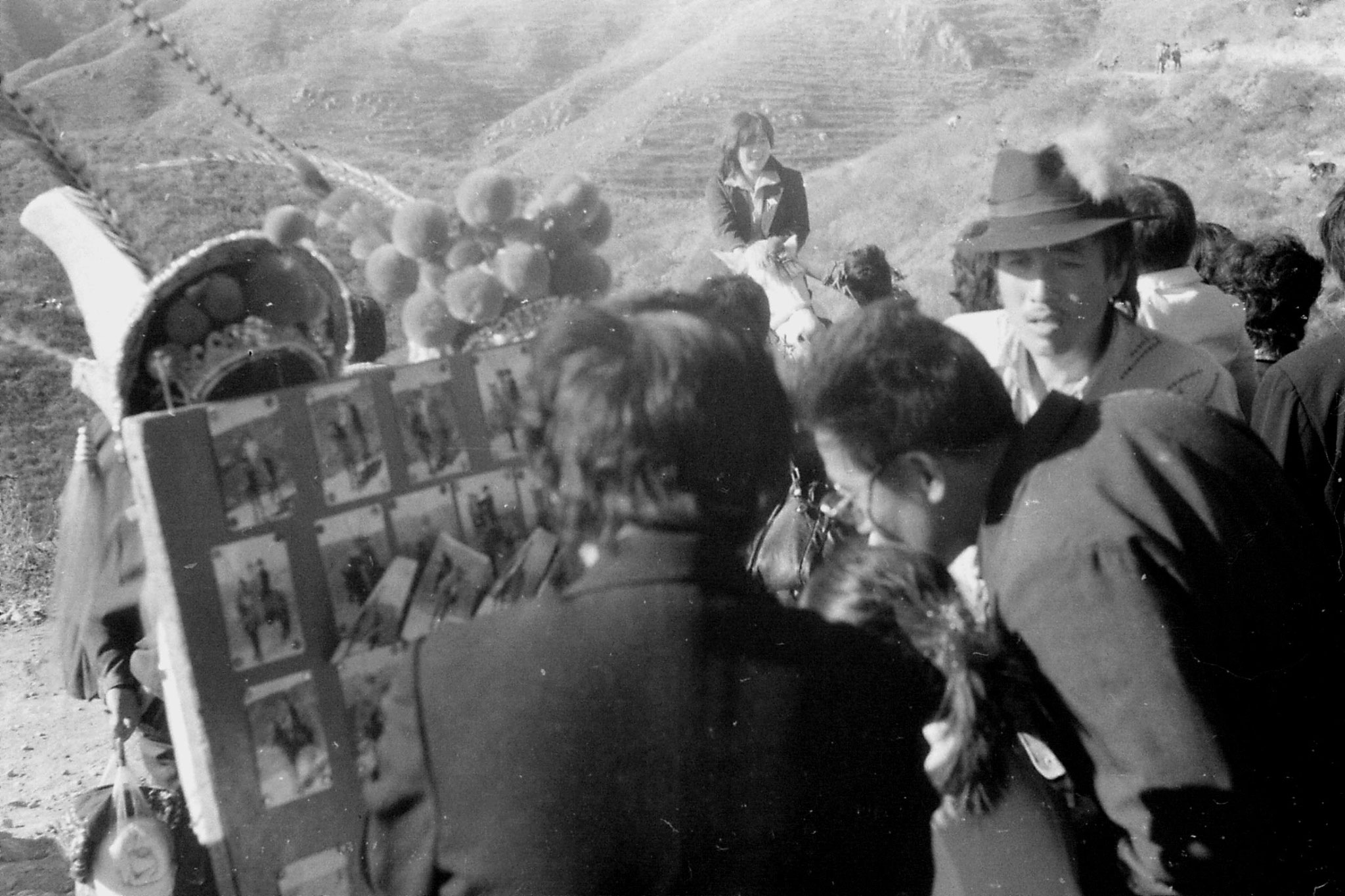 6/11/1988: 13: Day trip to Jiangshan Park and Incense Burner Peak