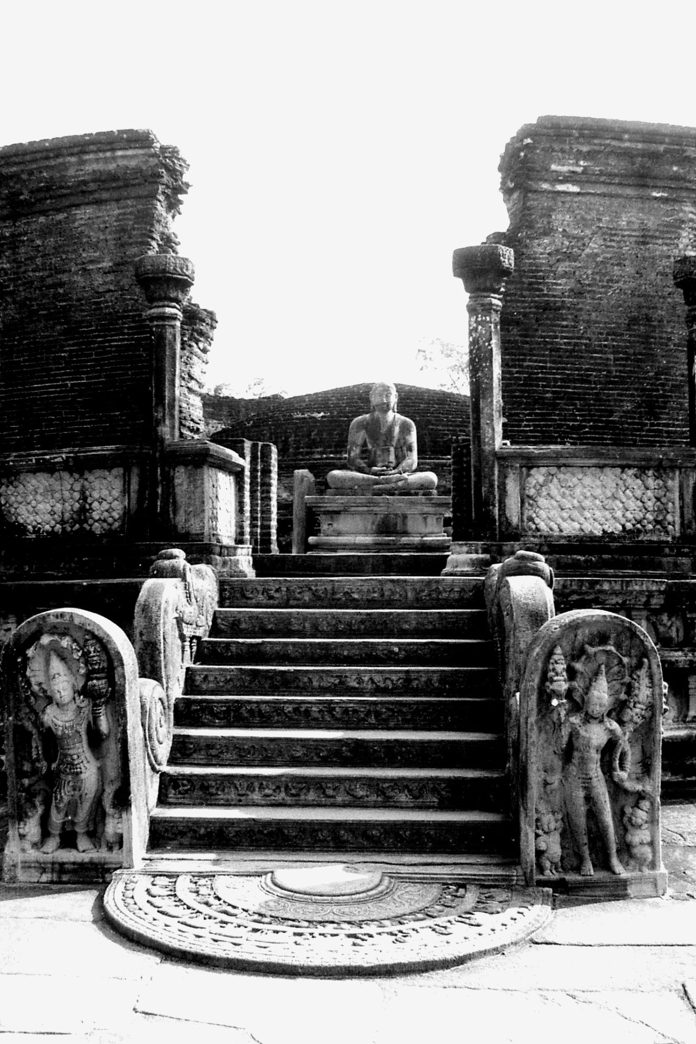 7/2/90: 13: Polonnaruwa