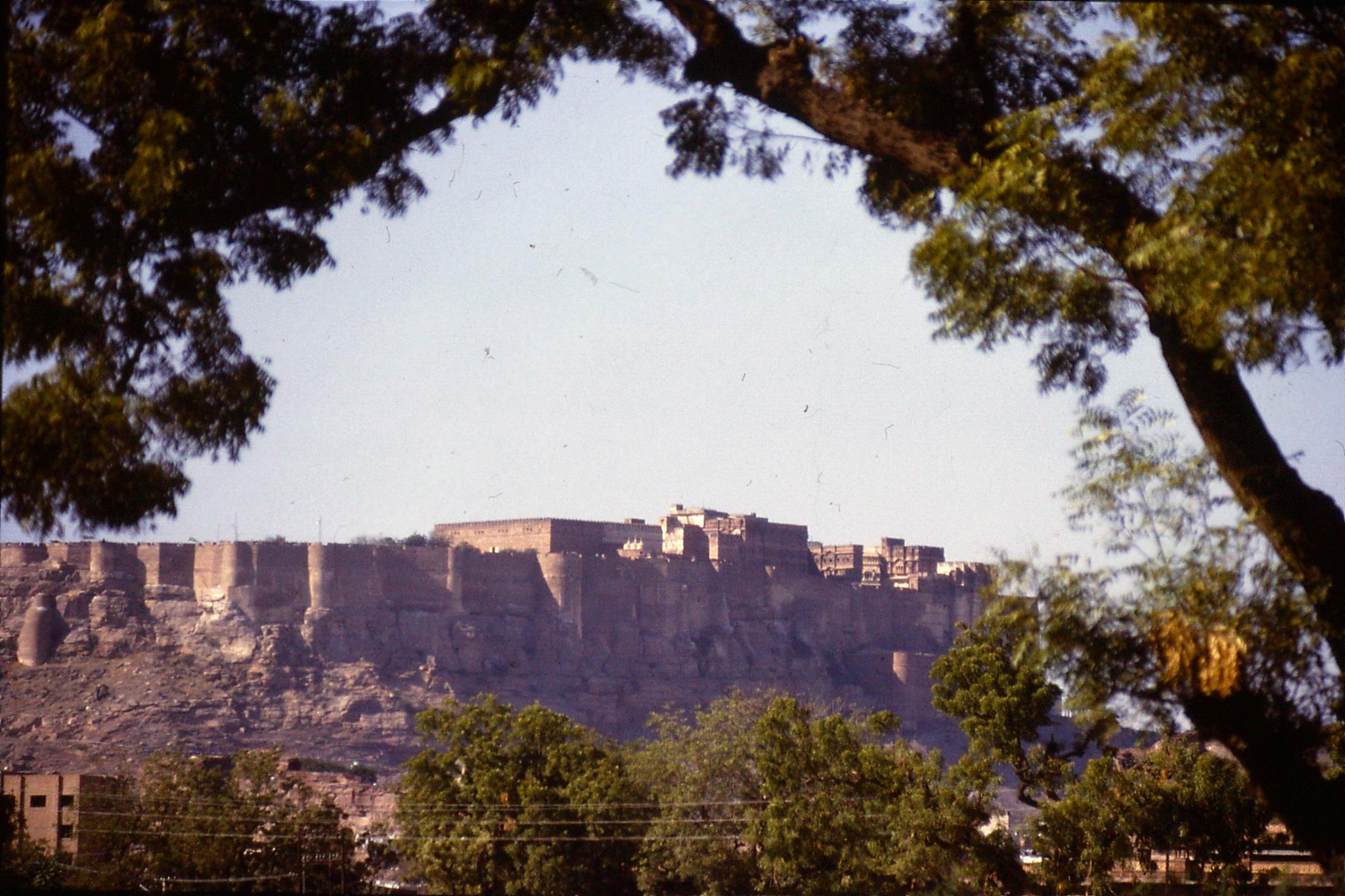 28/11/1989: 27: Jodhpur fort from south