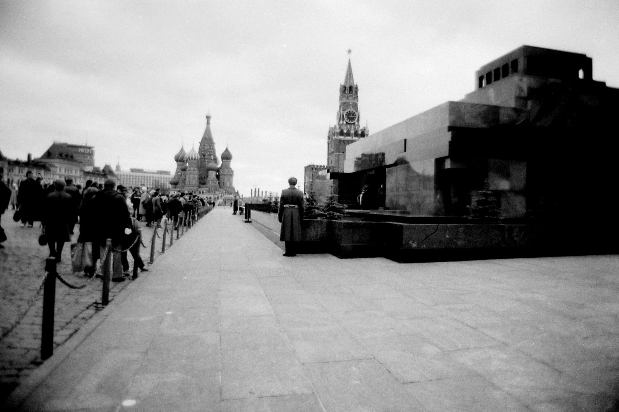 17/10/1988: 2: Lenin tomb and St Basil's