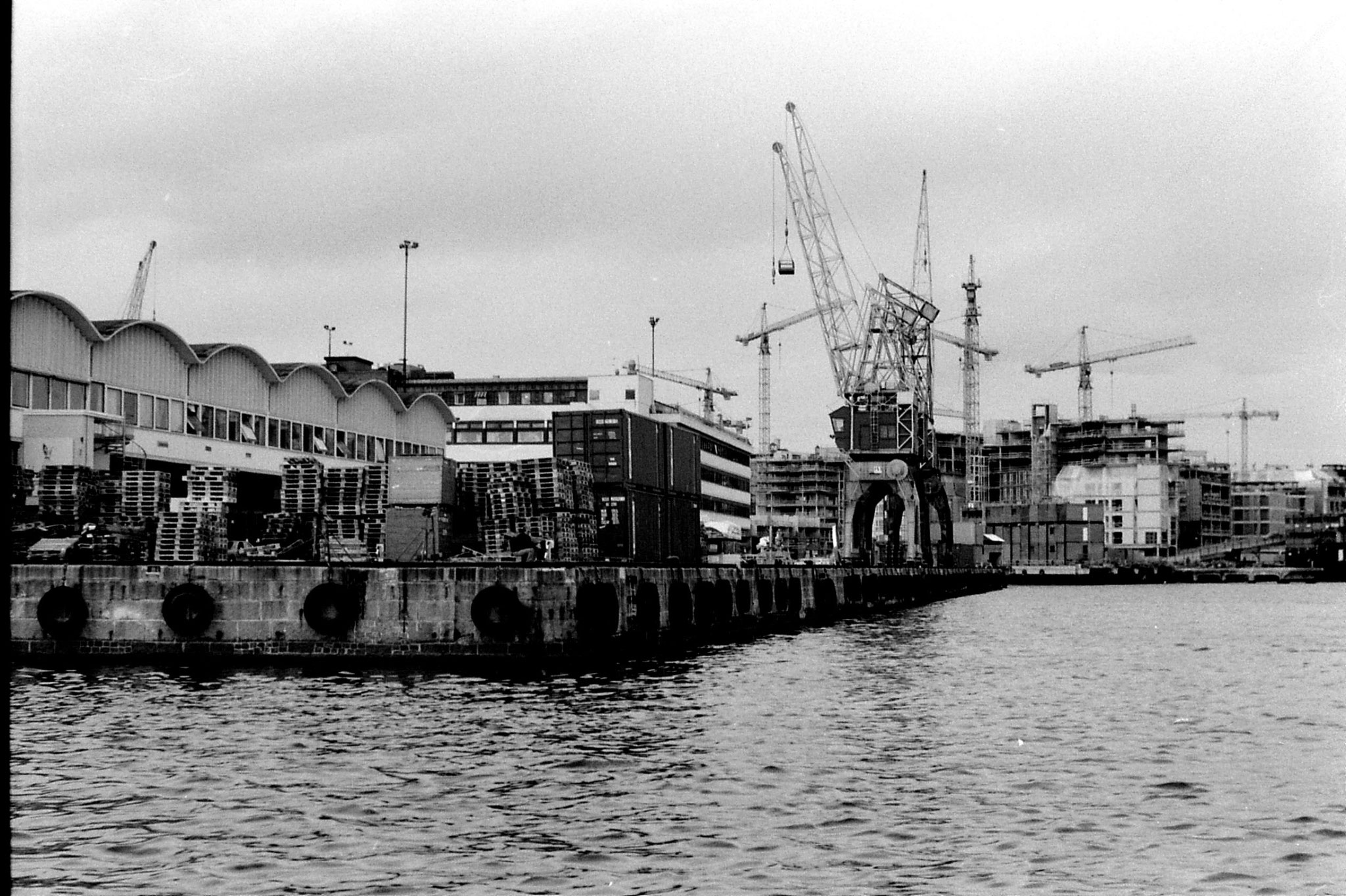 15/9/1988: 8: Oslo harbour