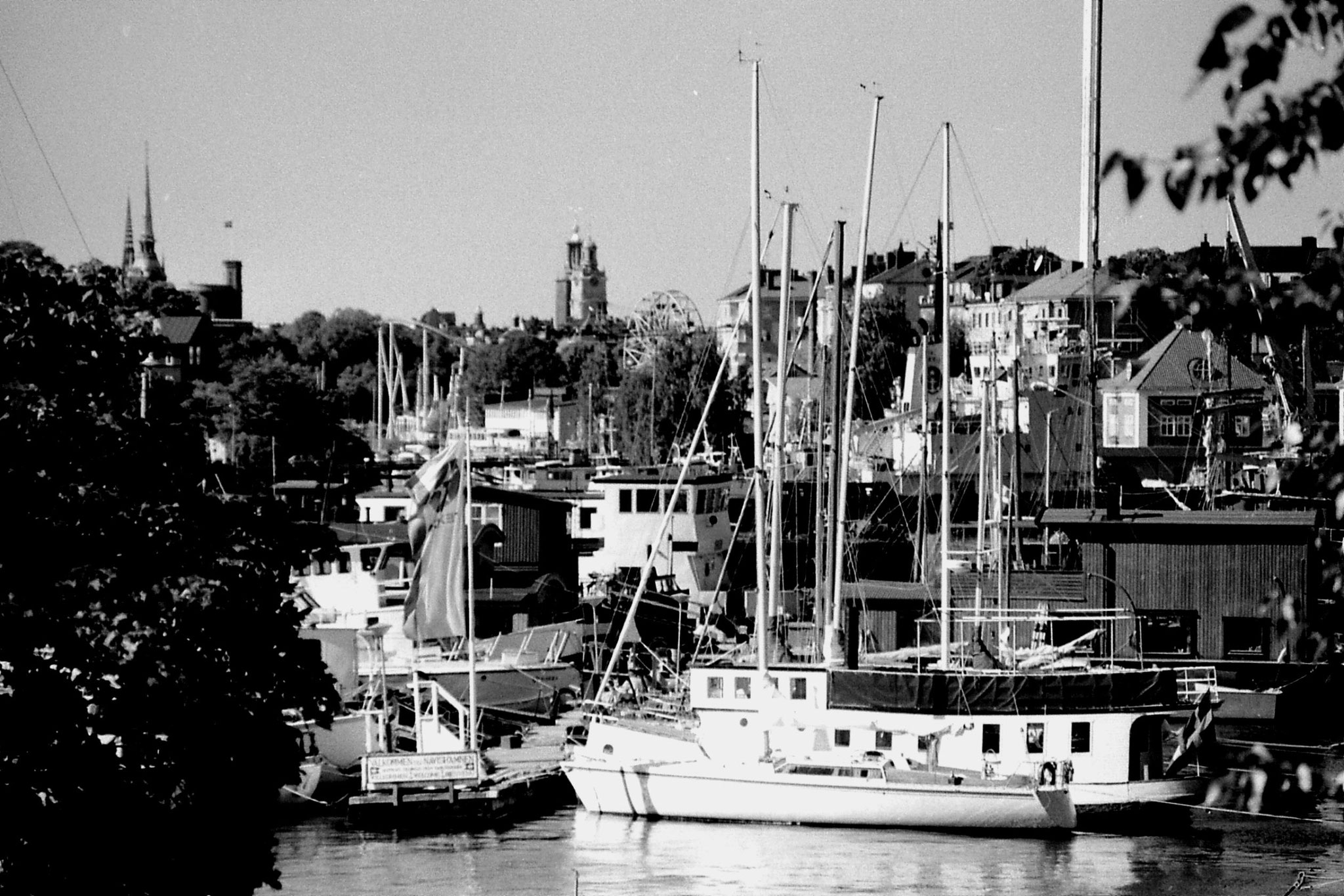 7/9/1988: 36: Stockholm harbour