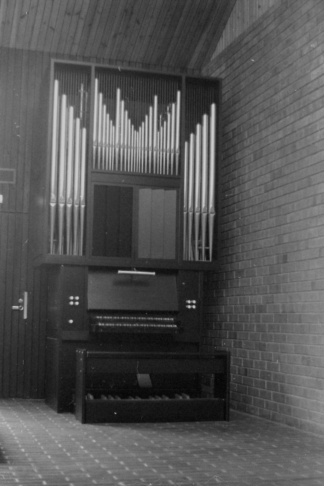 1/10/1988: 14: Otaniemi chapel organ