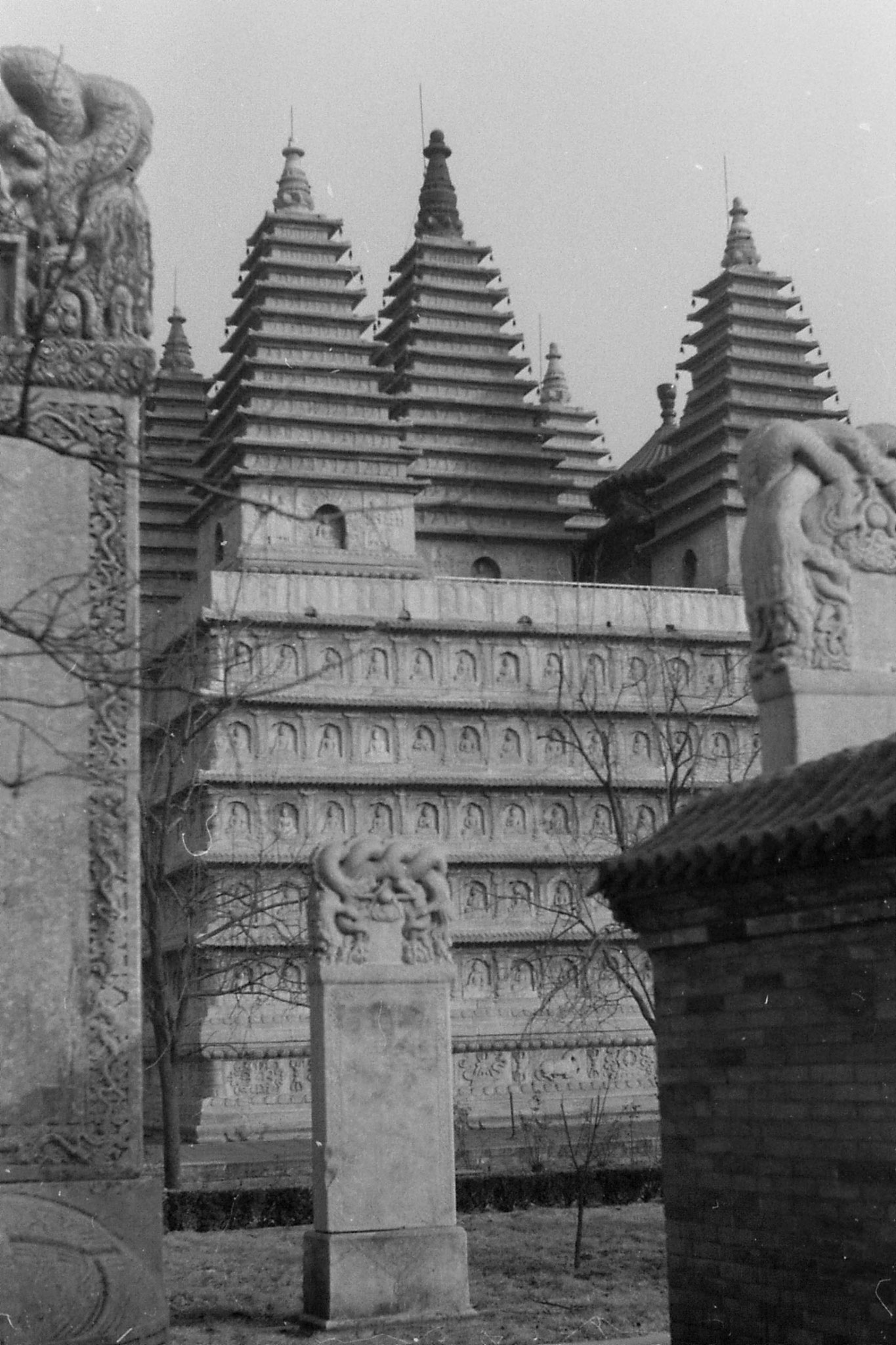 29/11/1988: Wutasi - Five Pagoda Temple