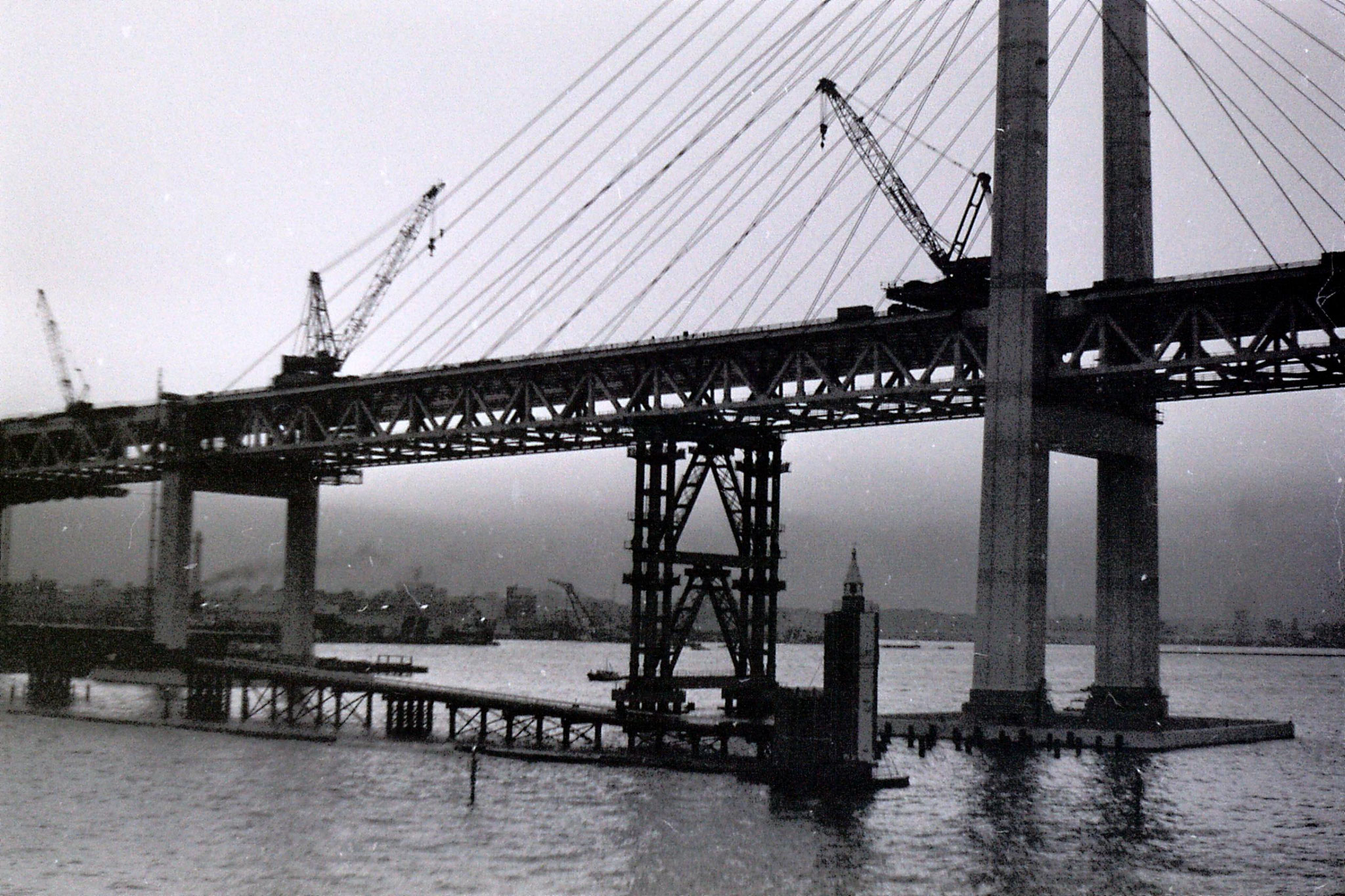 6/2/1989: 28: Yokohama Bridge