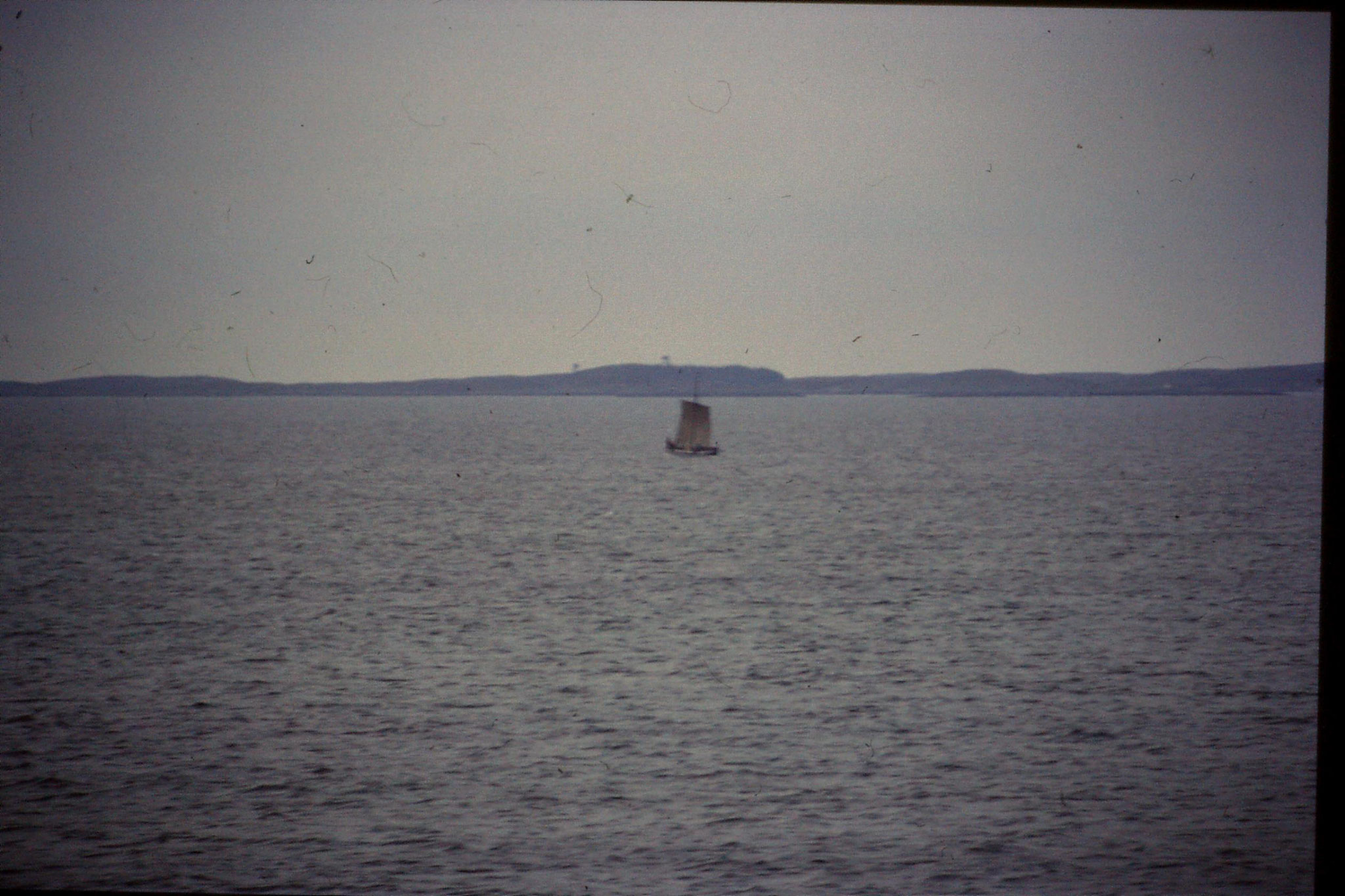 23/9/1988: 18: Frohavet, ? long boat