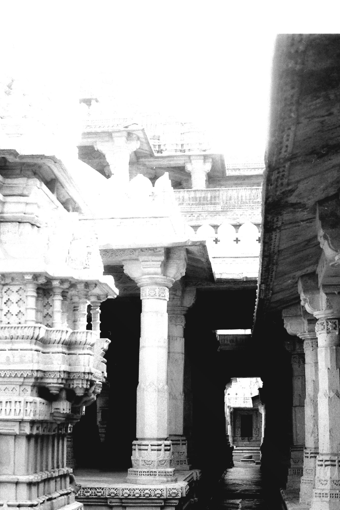 6/12/1989: 8: Ranakpur Jain temple