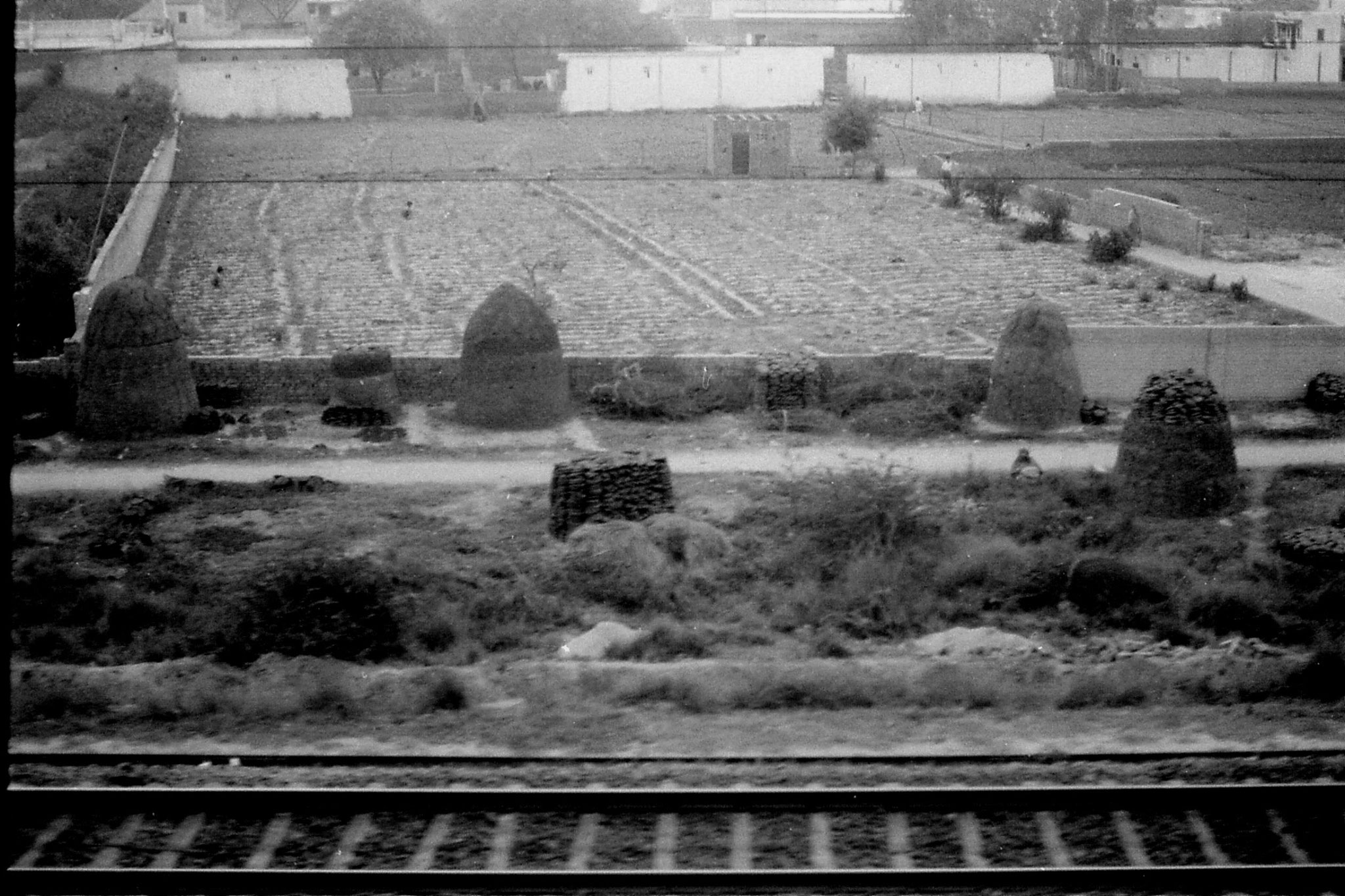 6/4/1990: 35: leaving Delhi