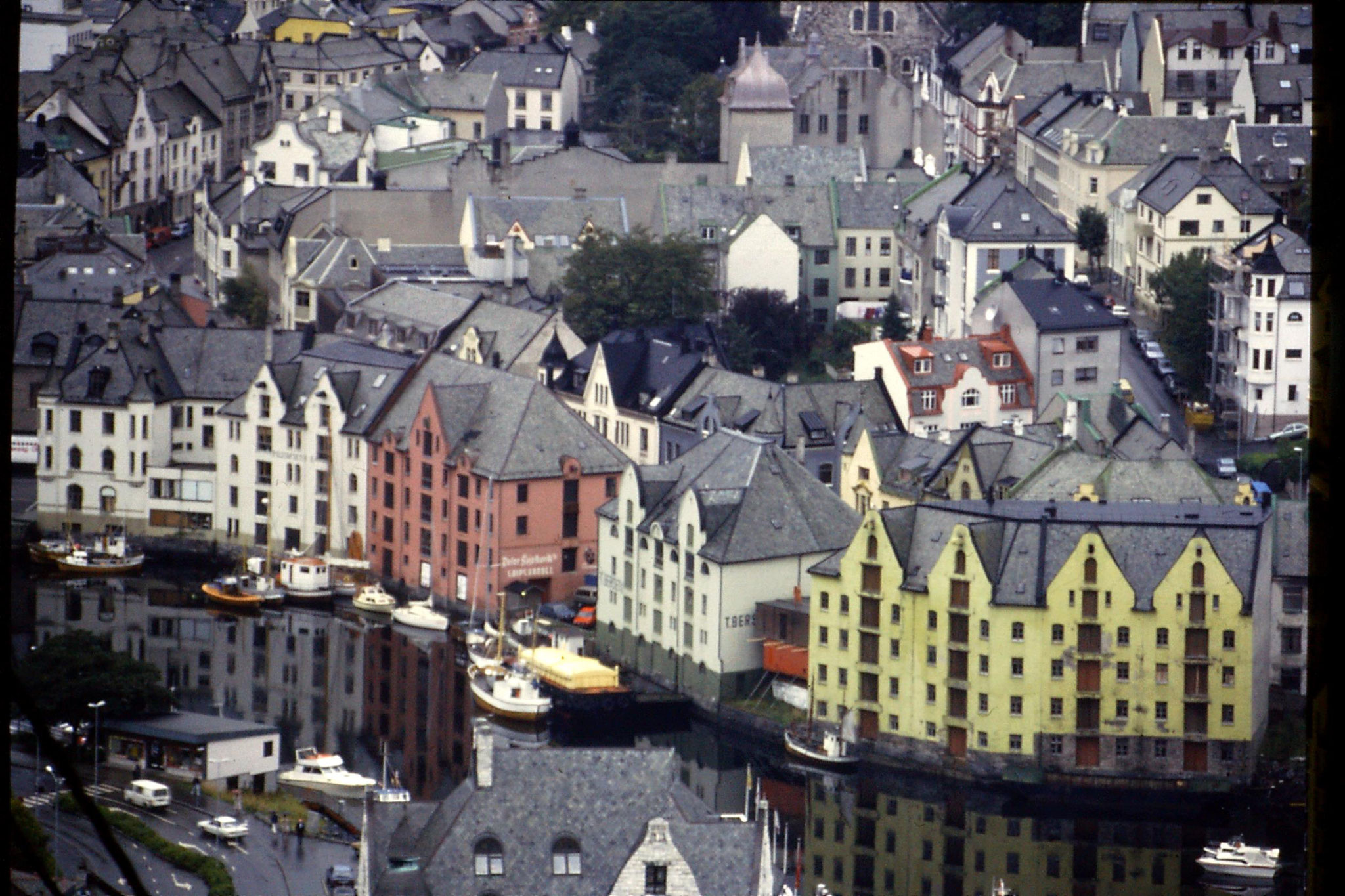 22/9/1988: 12: Alsund from Aksla hill