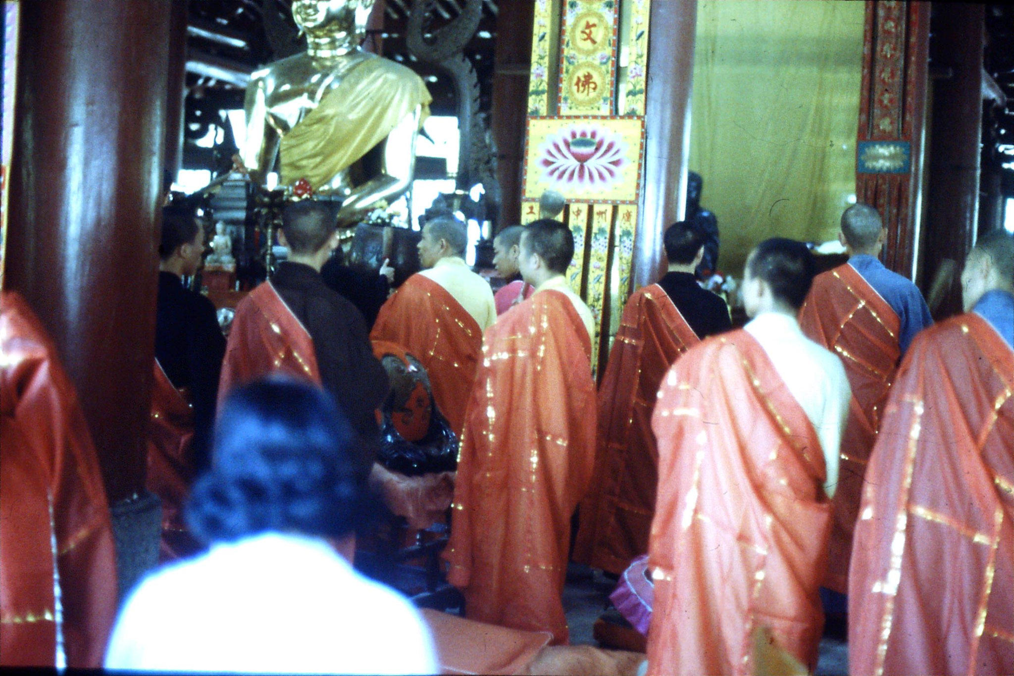 18/5/1989: 4: Guangzhou Filial Piety Temple ceremony