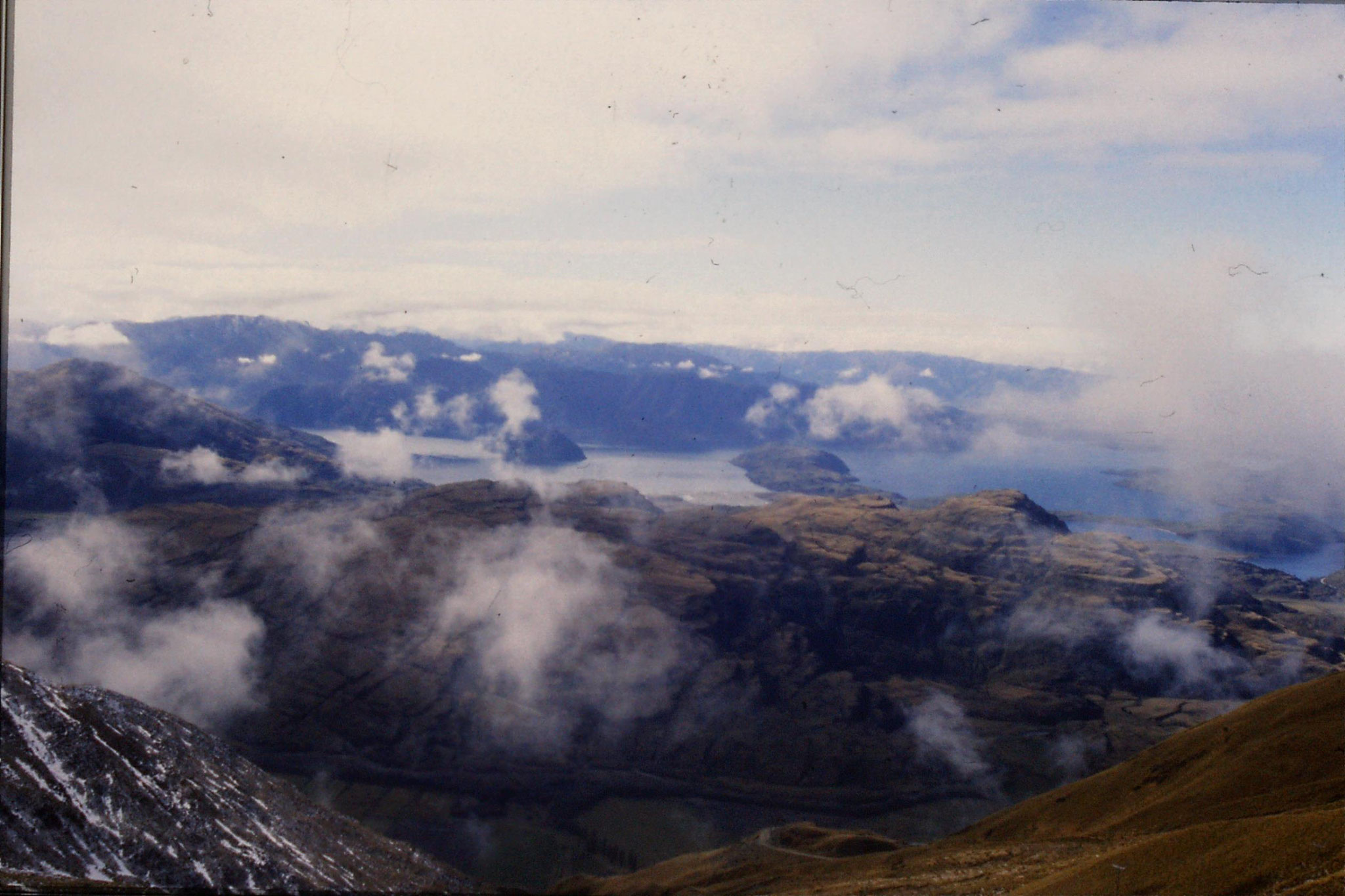 20/8/1990: 16: Wanaka Lake from Treble Lane car park