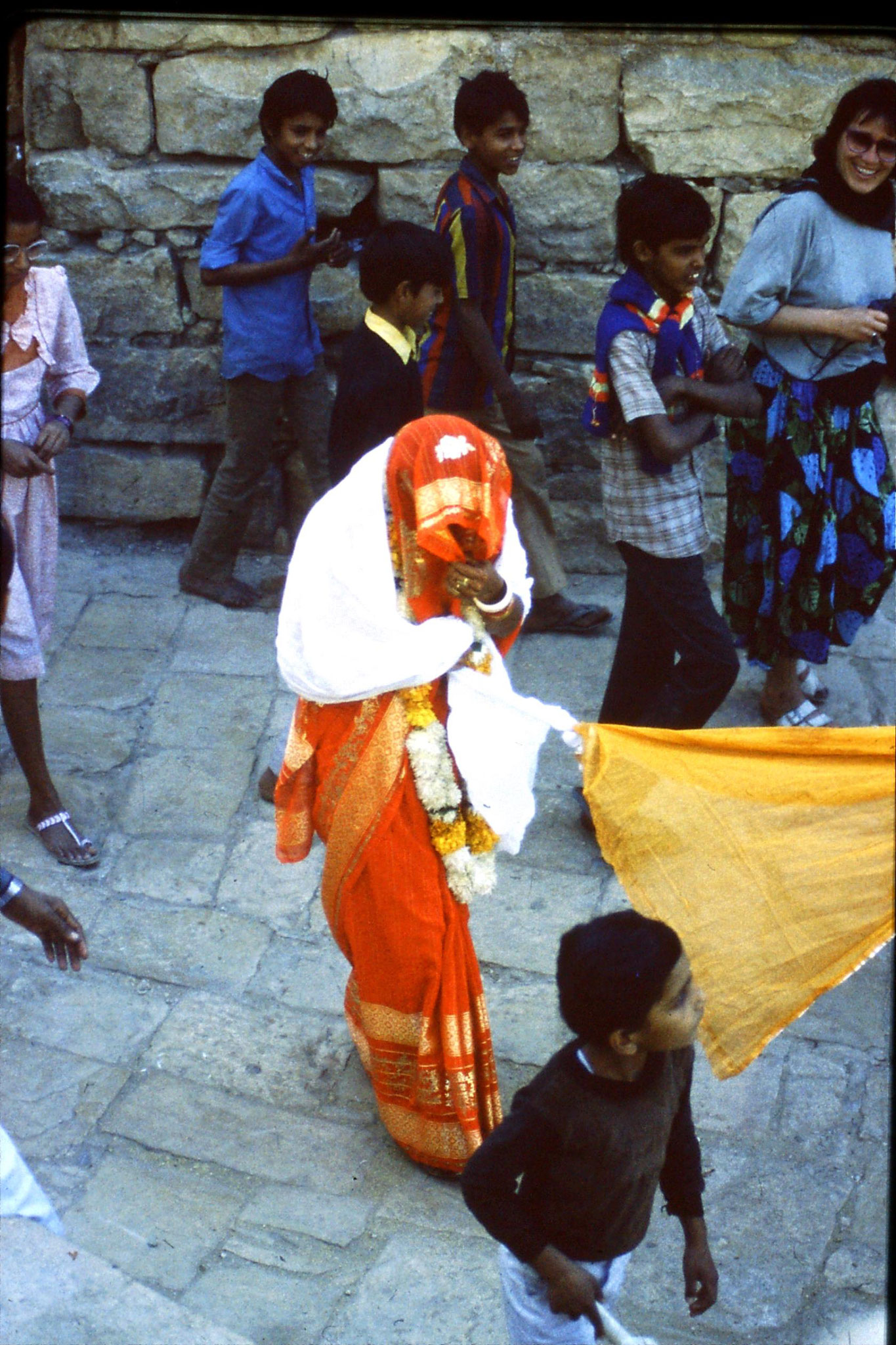 3/12/1989: 3: Jaisalmer wedding procession