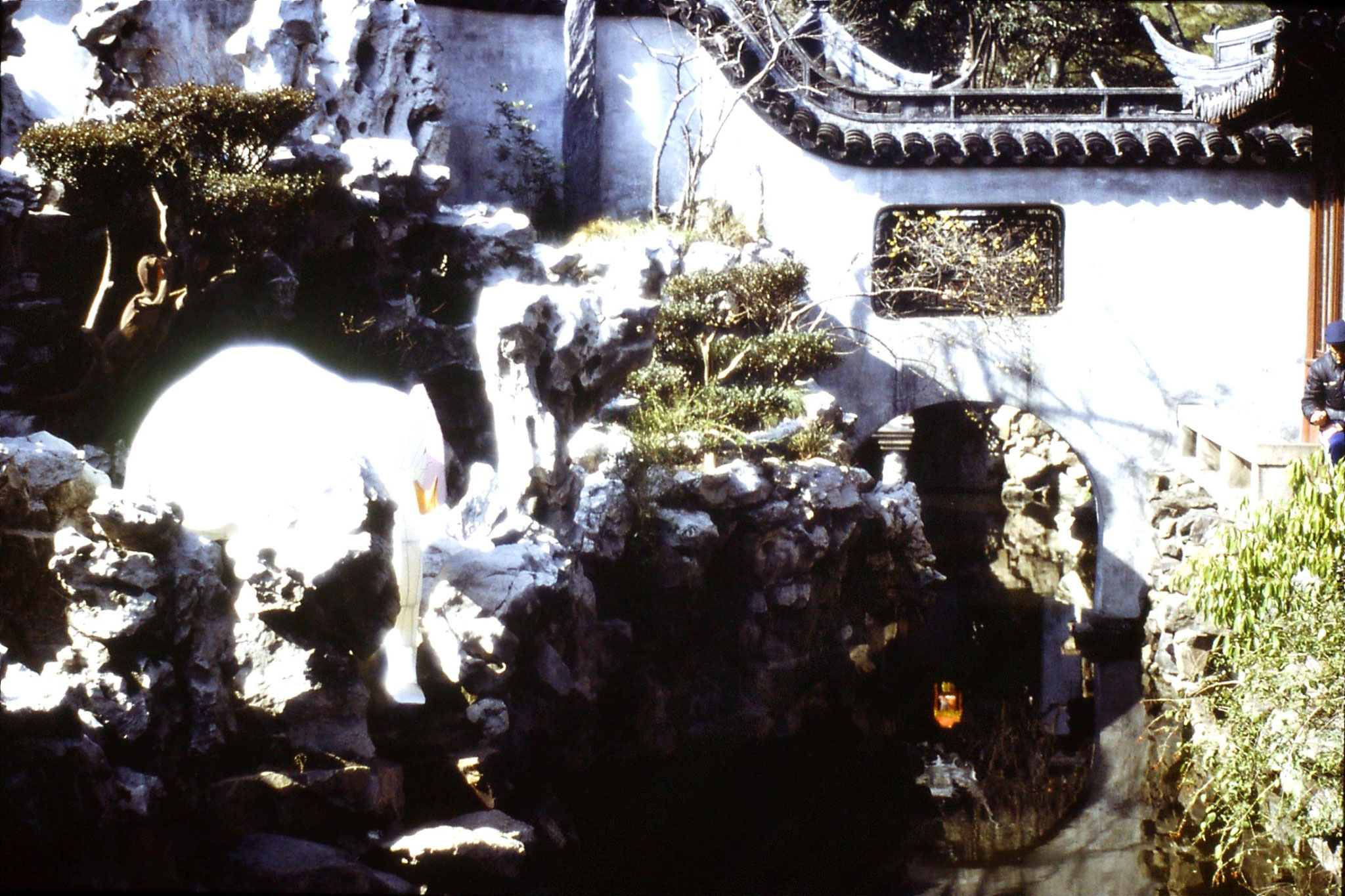 10/2/1989: 27: Yuyuan Gardens