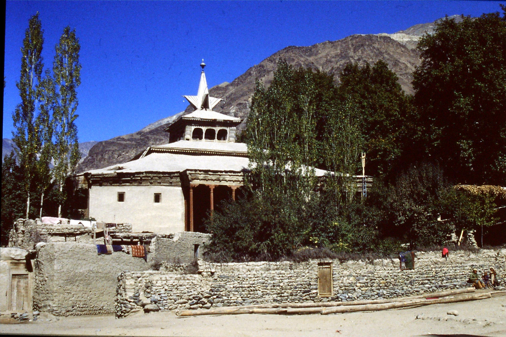 20/10/1989: 9: Shigar, 'Tibetan Mosque'