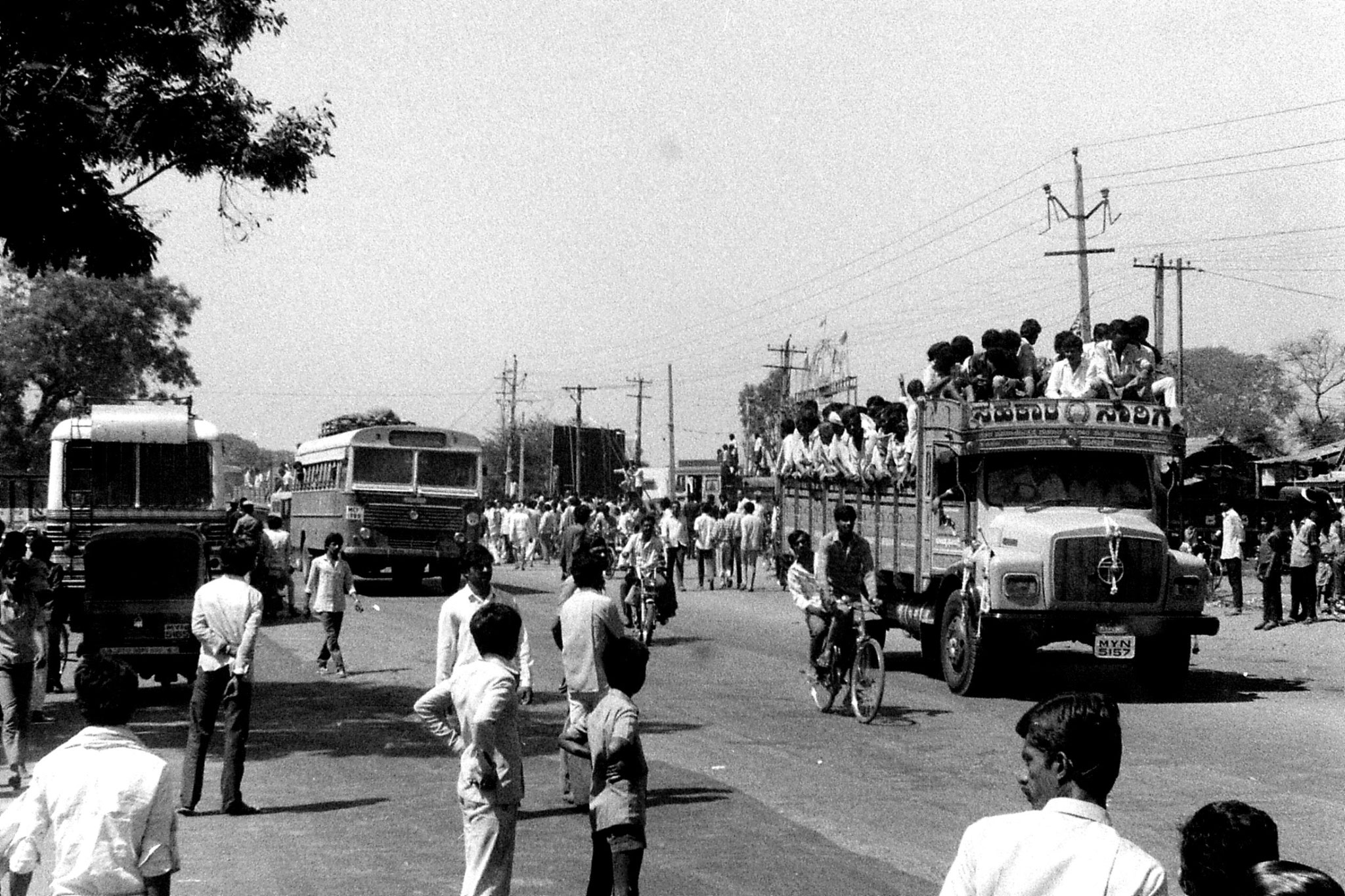 5/3/1990: 17: Bangalore funeral procession