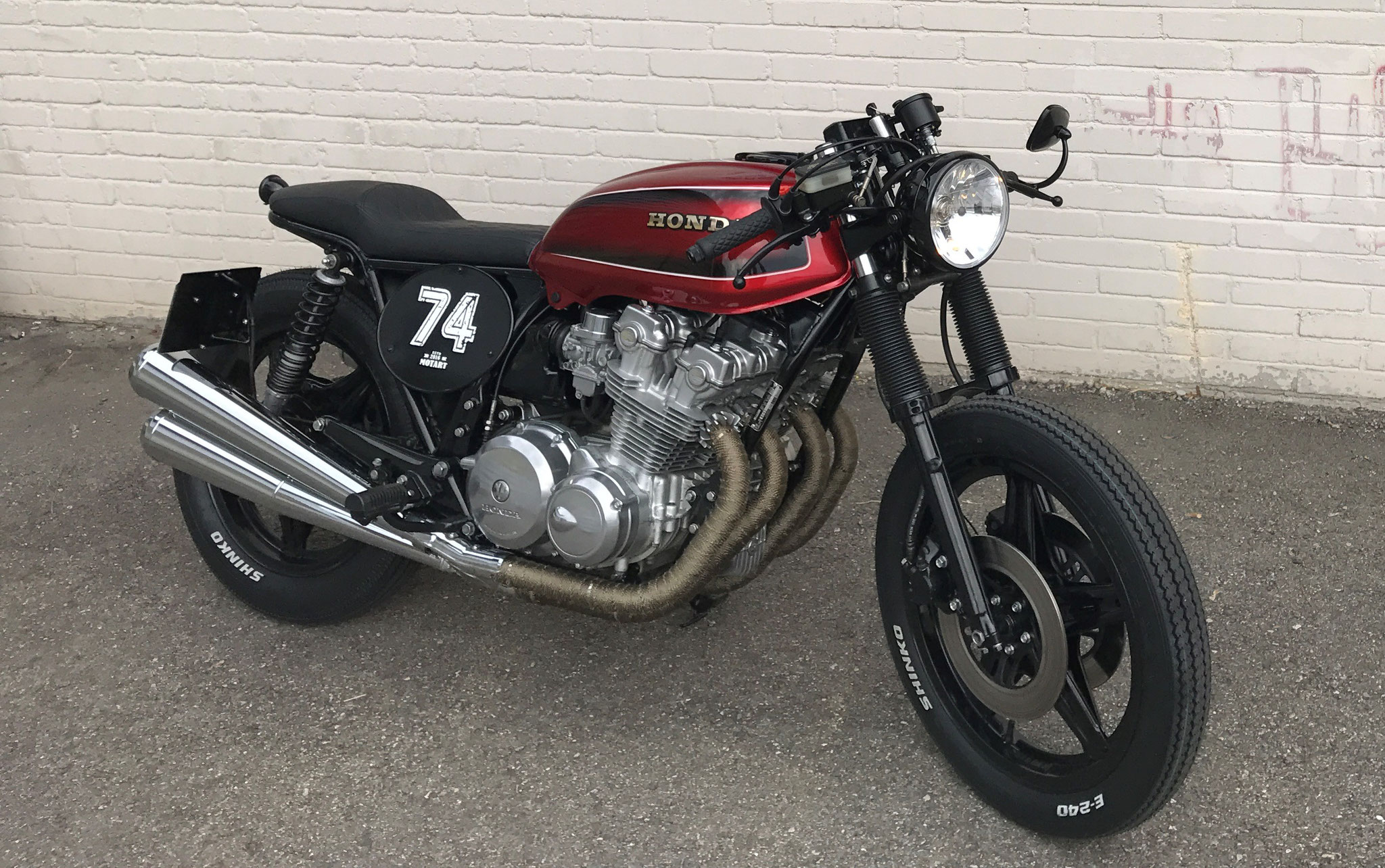 Honda CB750 RC01 Cafe Racer MOTART Customize More