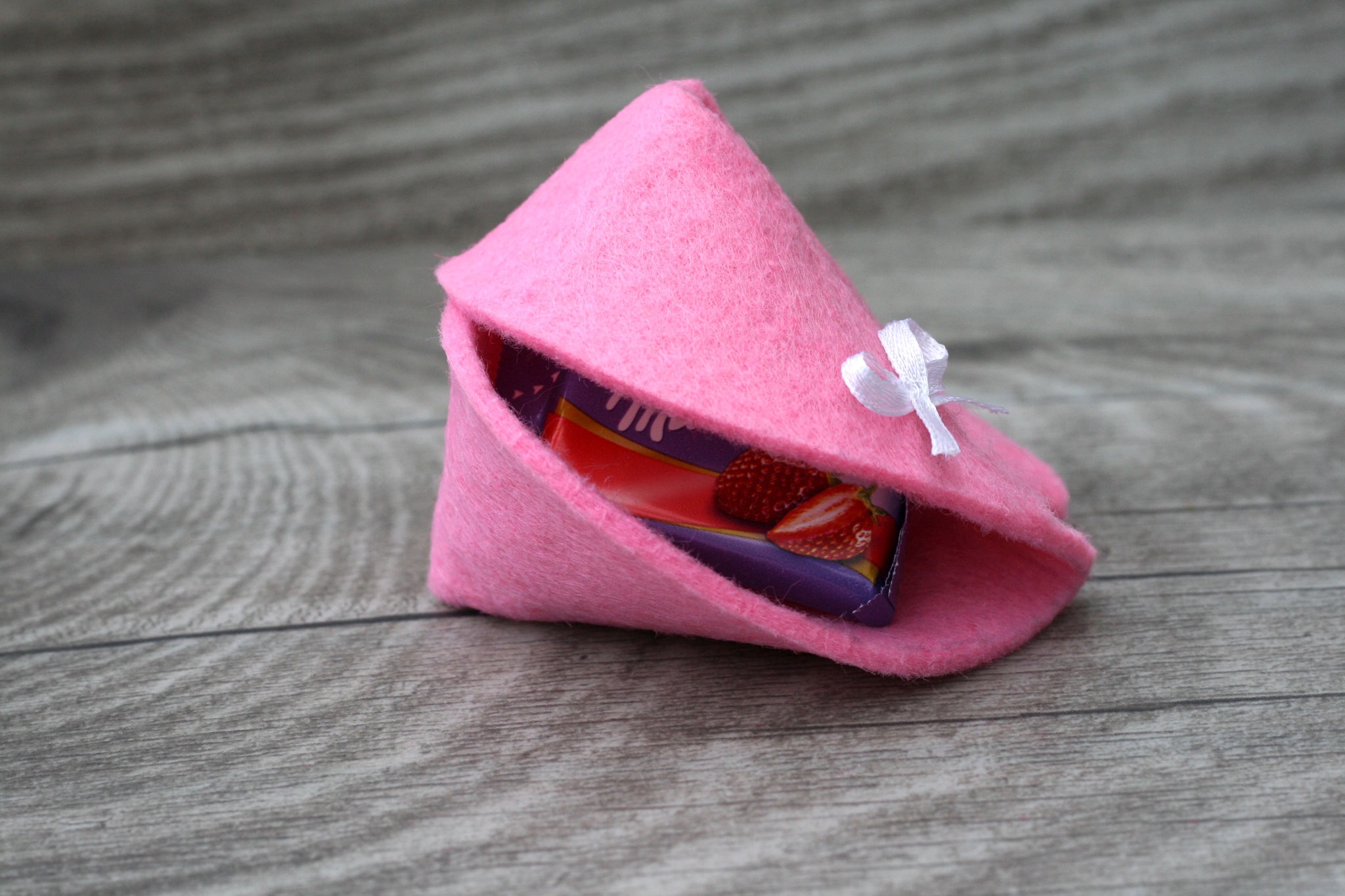 Filzkeks Rosa groß 7,2 cm für Pralinen und kleine Schokoladentäfelchen