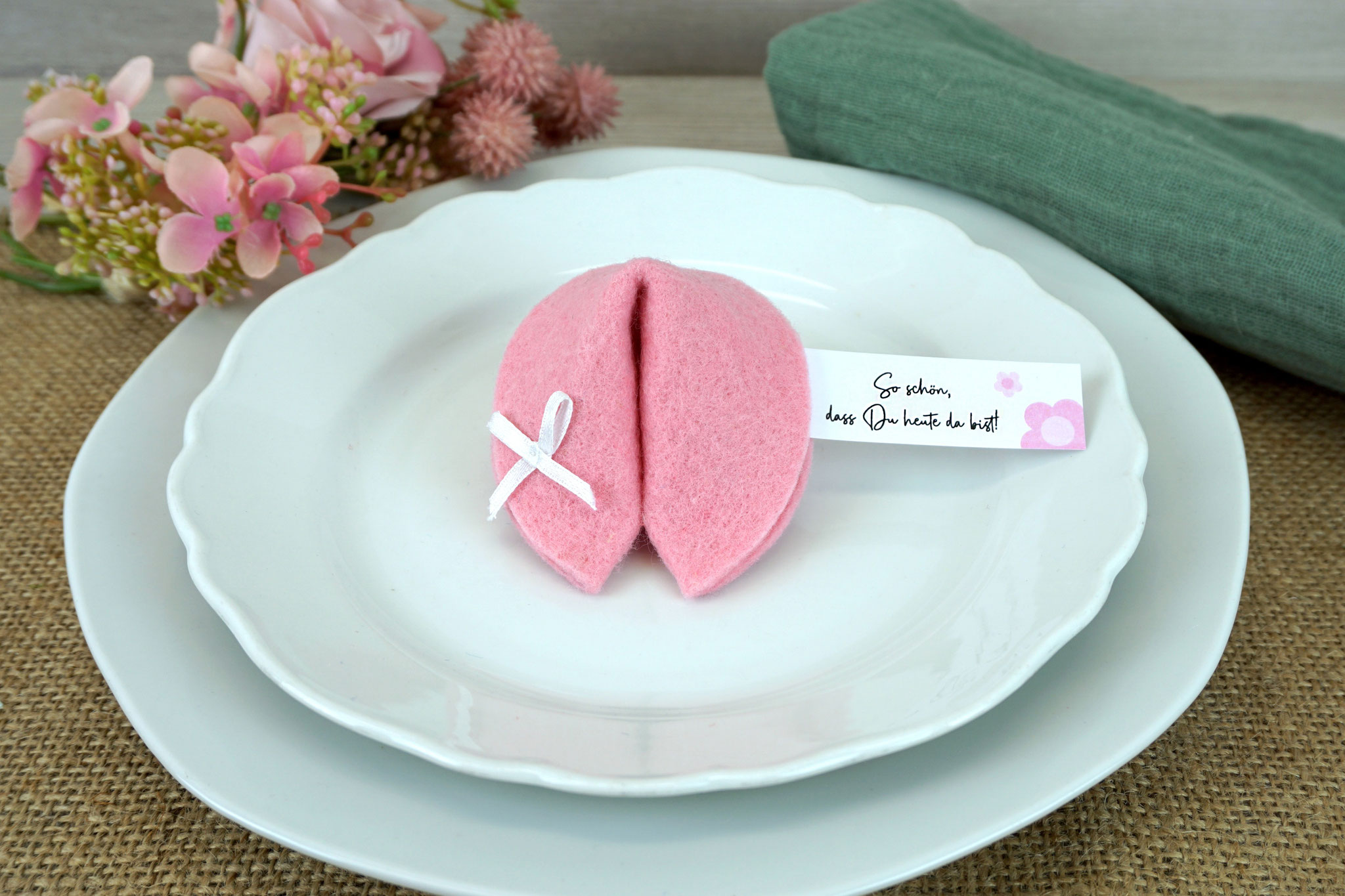 Filzkeks klein Rosa, Fähnchen Design "Sommerblumen"