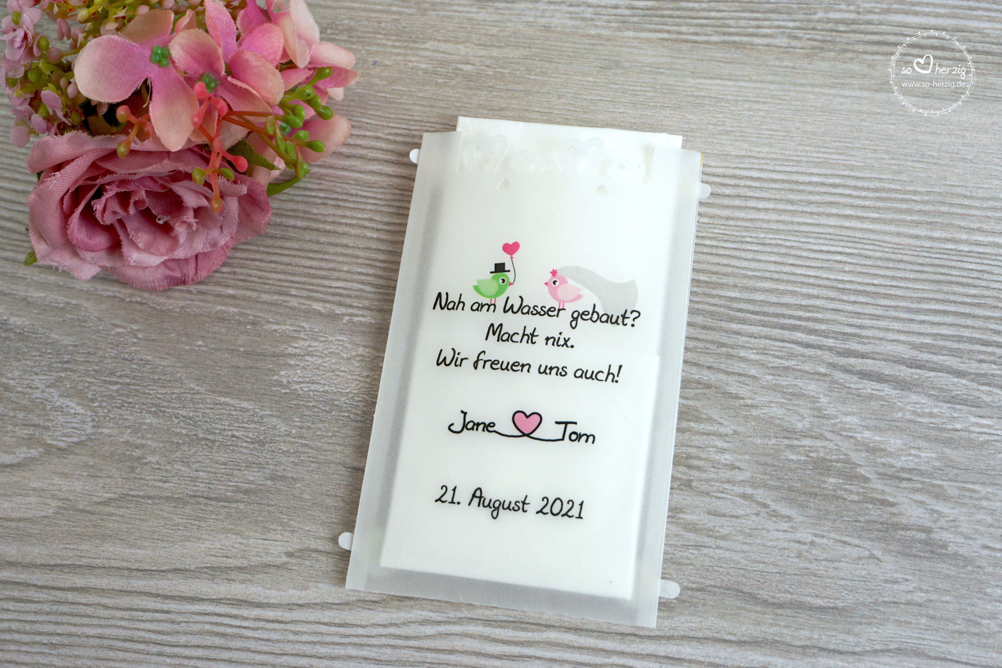 Mit Klebepunkte auf der Rückseite, Design Hochzeitsvögel Mr. & Mrs. Grün/Rosa, mit Herzrand
