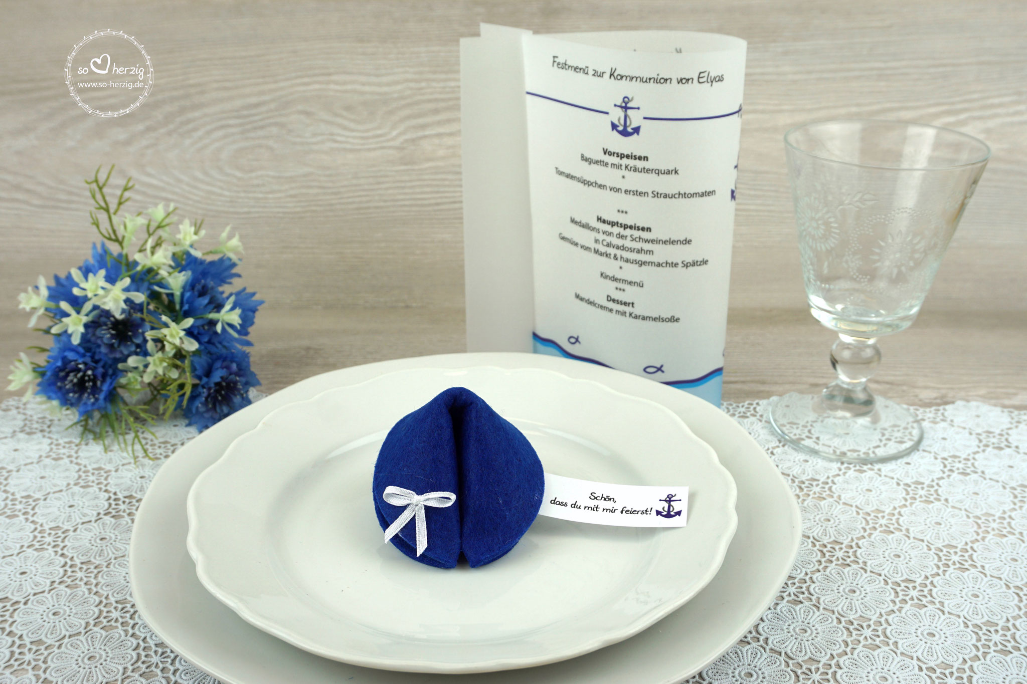 Filzkeks klein Royalblau, Fähnchen Design Anker