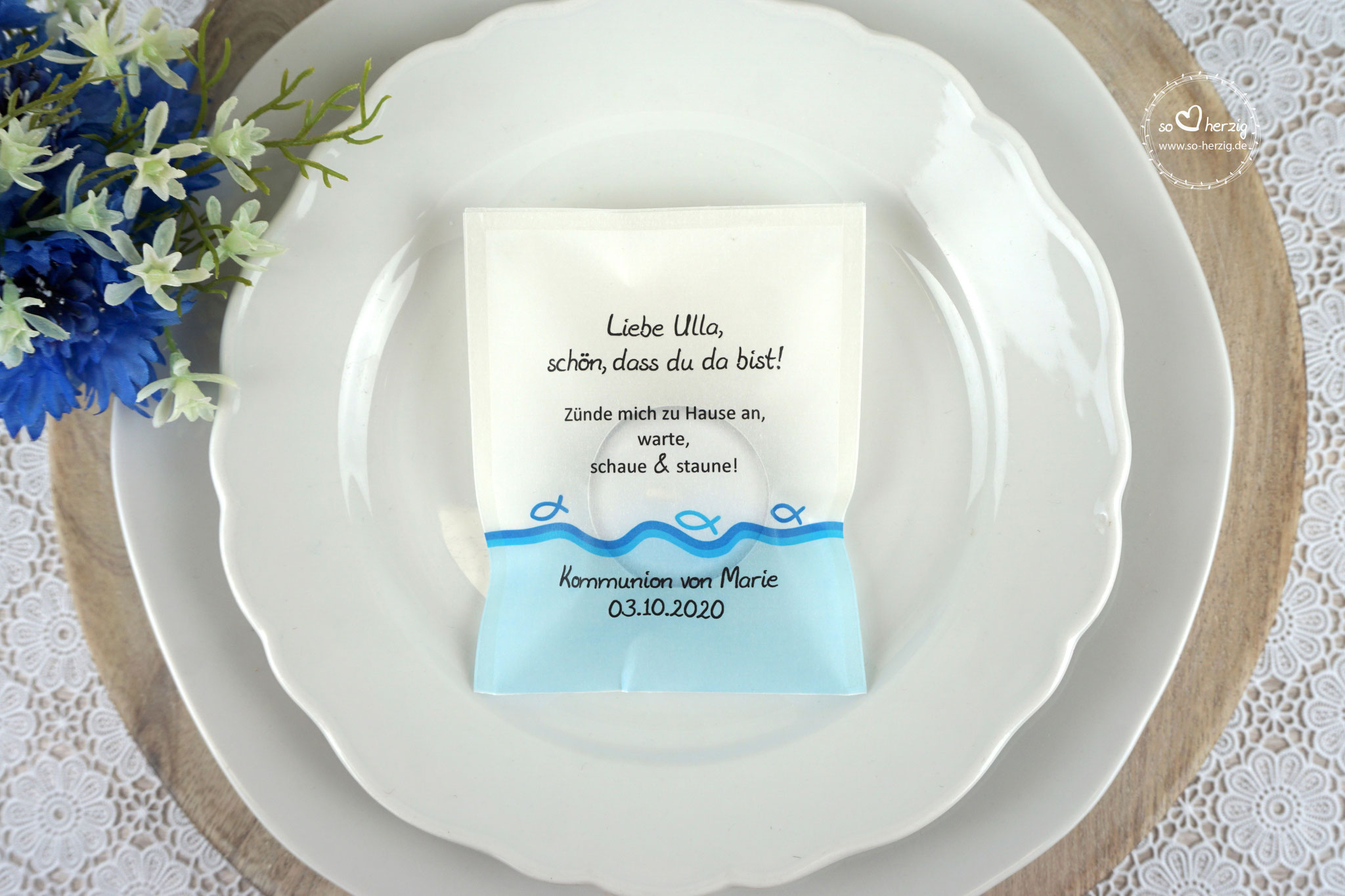 Lichtbotschaft "Verpackung als Platzkarte",  Design: "Fisch Silhouette" Blau