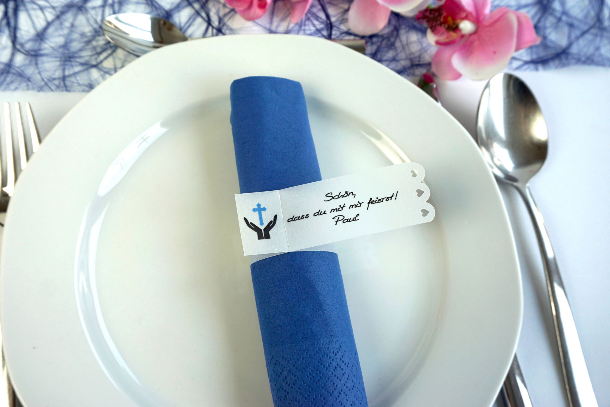 Serviettenring Design Hand/Kreuz, Farbe Blau, Randabschluss Wellenrand